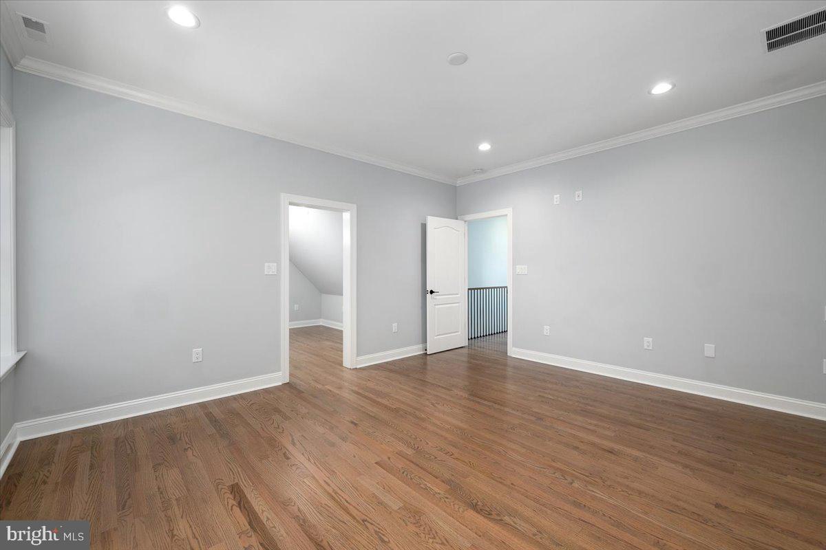 HERON HARBOUR - Residential