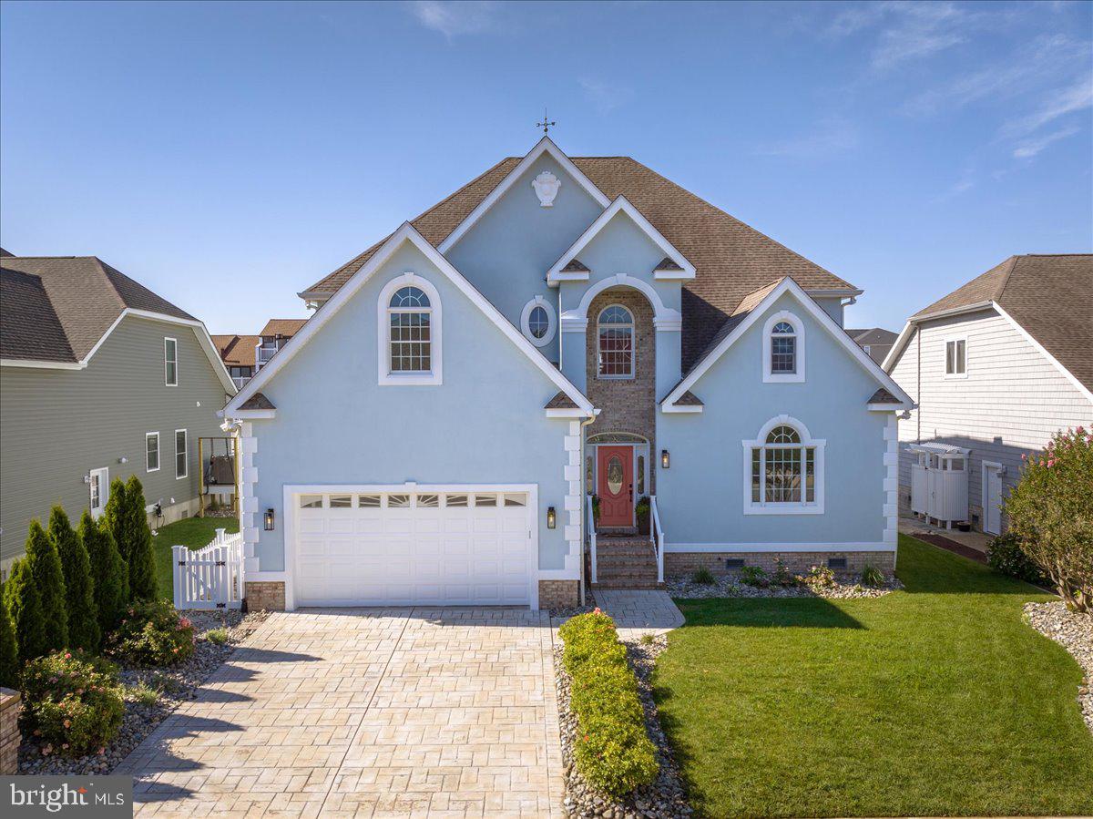 HERON HARBOUR - Residential