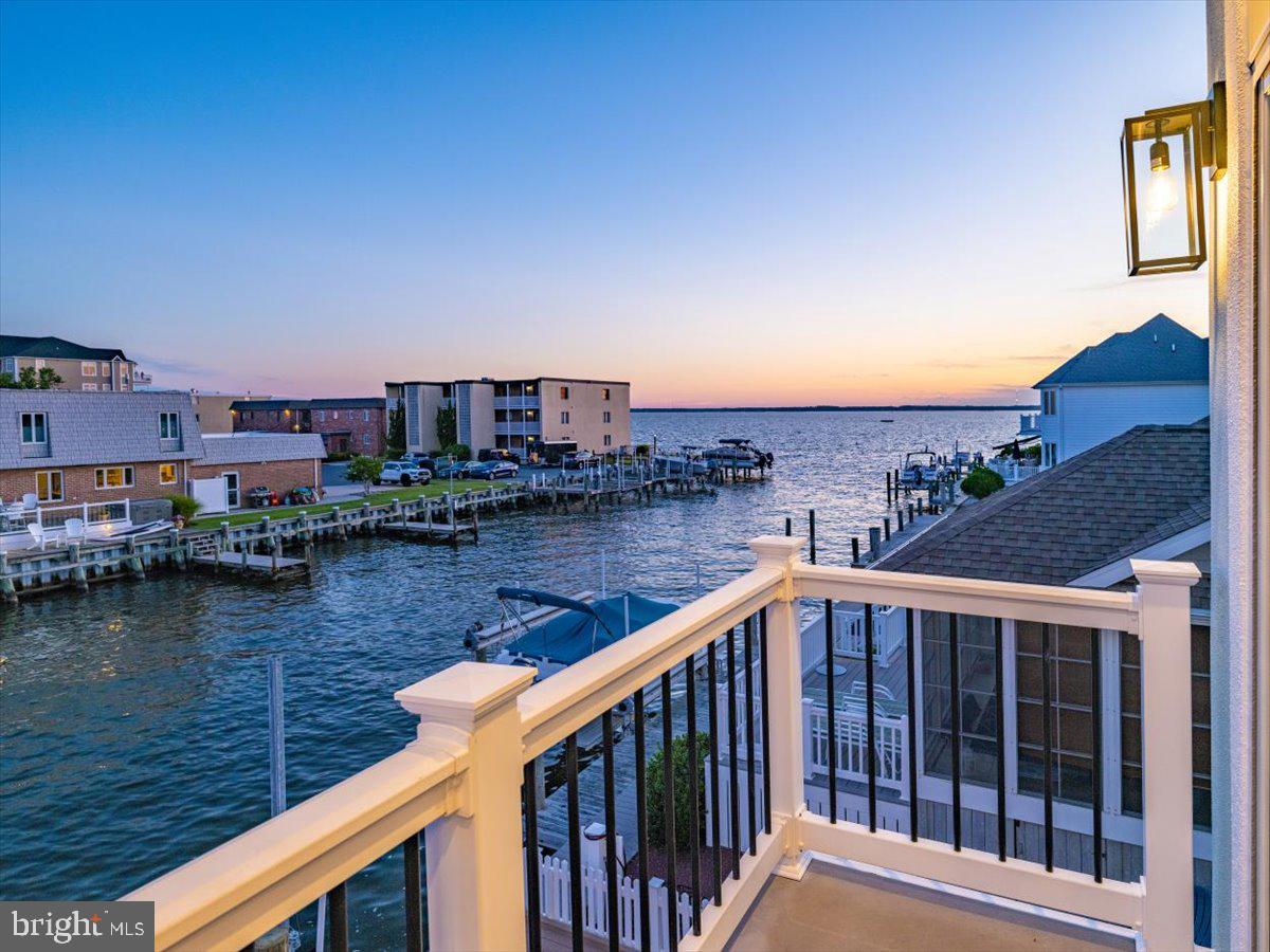 HERON HARBOUR - Residential