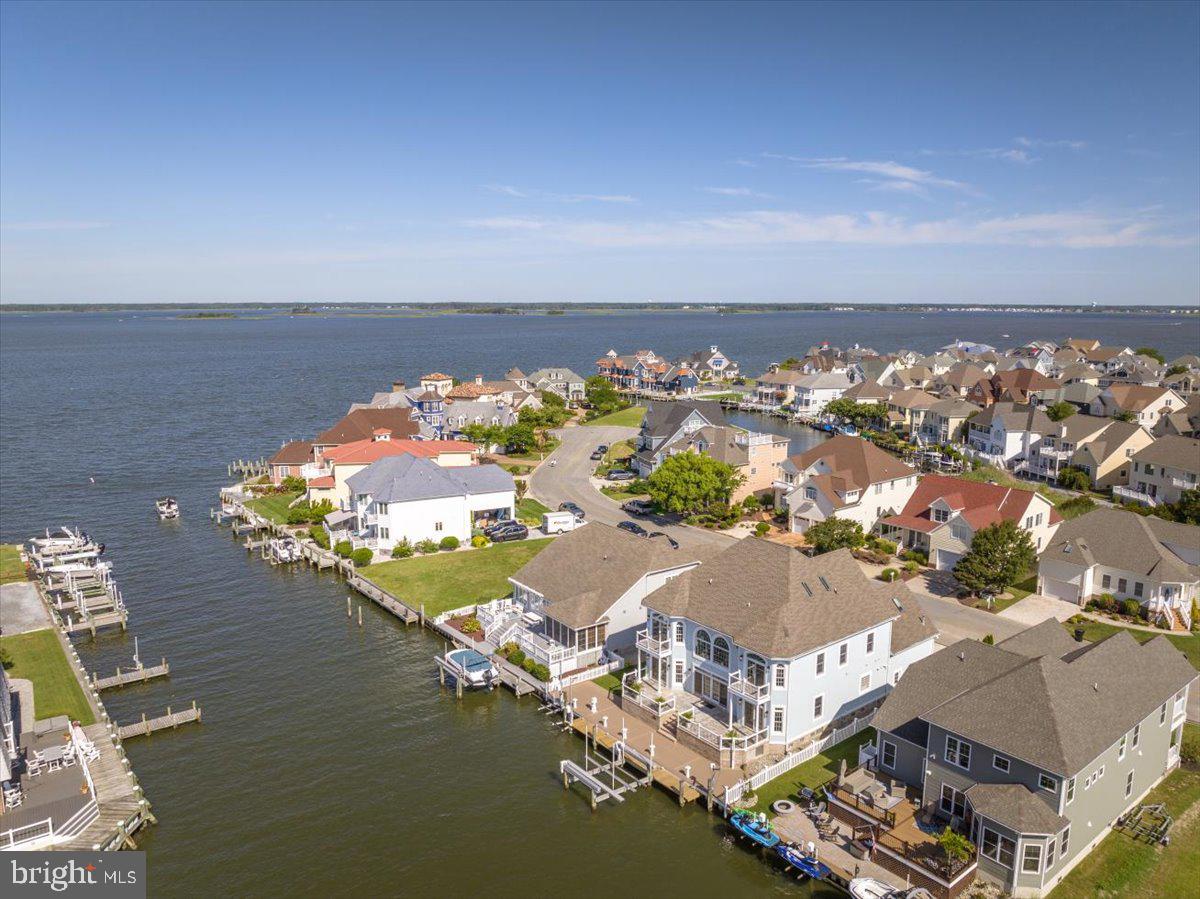 HERON HARBOUR - Residential