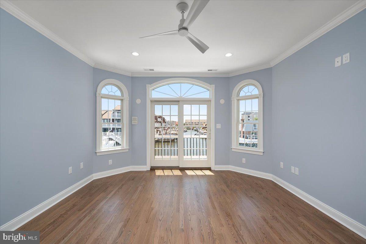 HERON HARBOUR - Residential