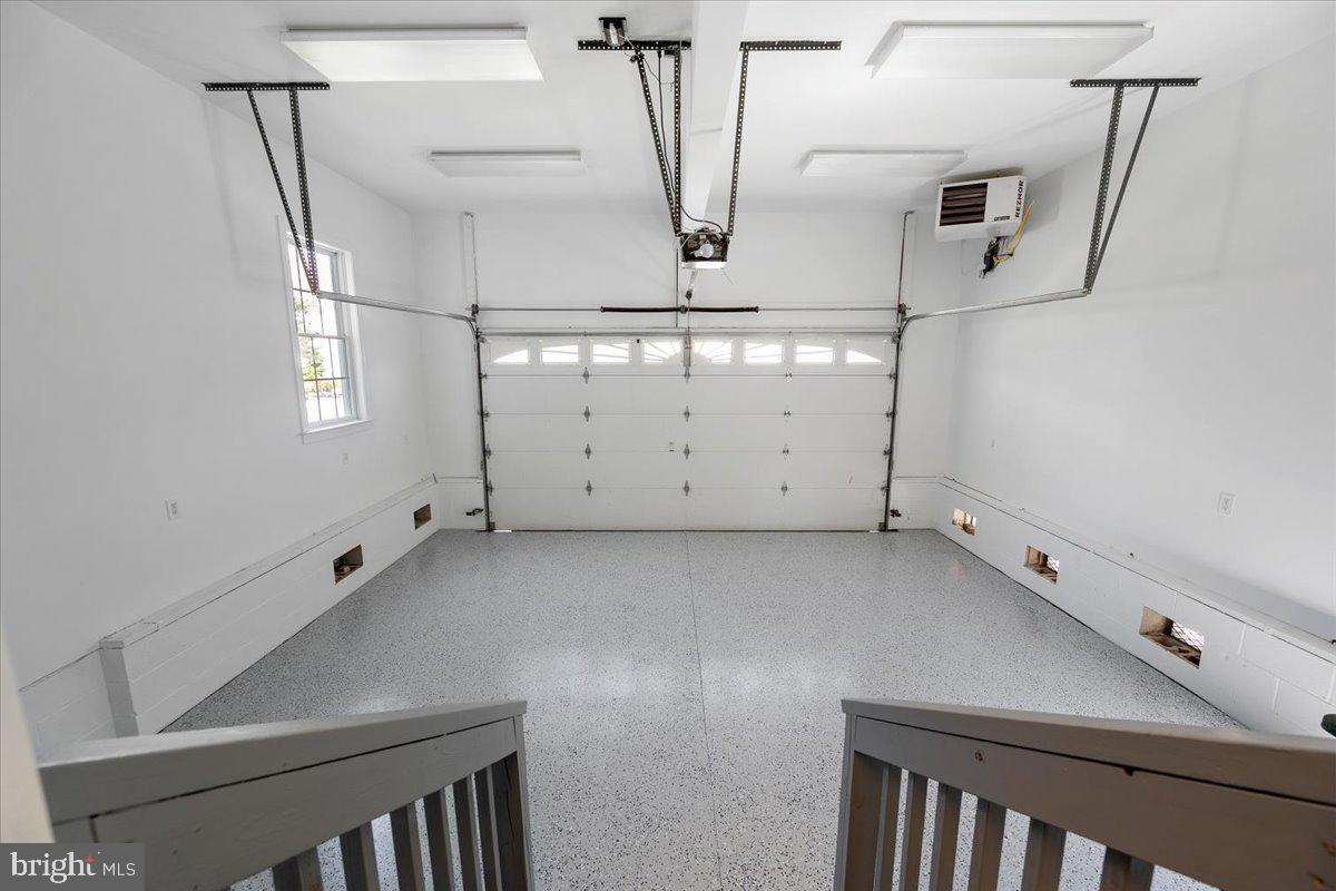 HERON HARBOUR - Residential