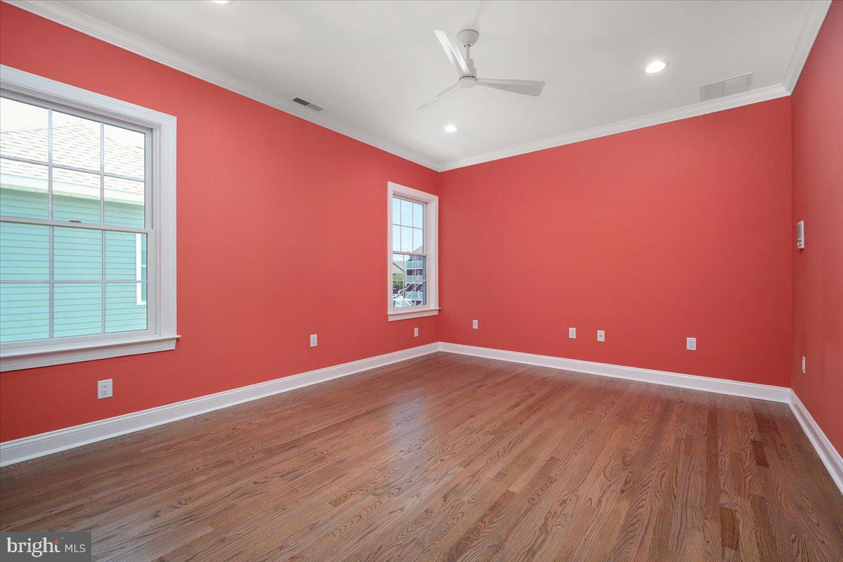 HERON HARBOUR - Residential