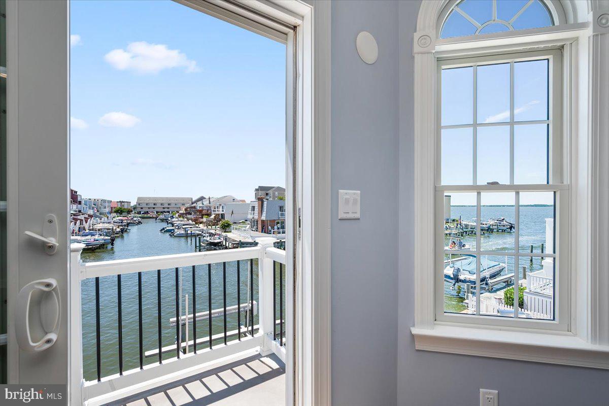 HERON HARBOUR - Residential