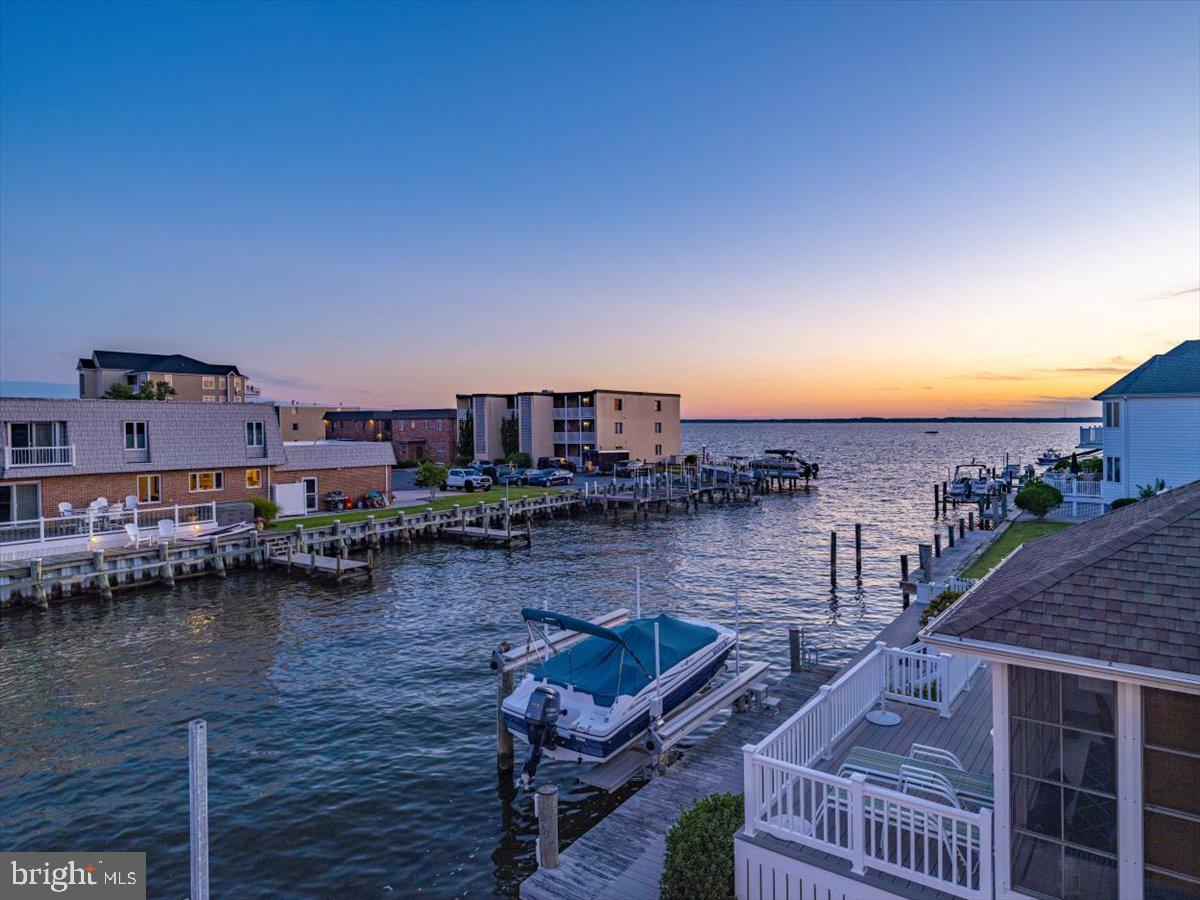 HERON HARBOUR - Residential