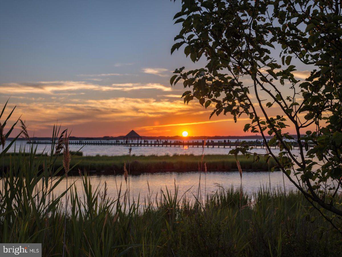 HERON HARBOUR - Residential