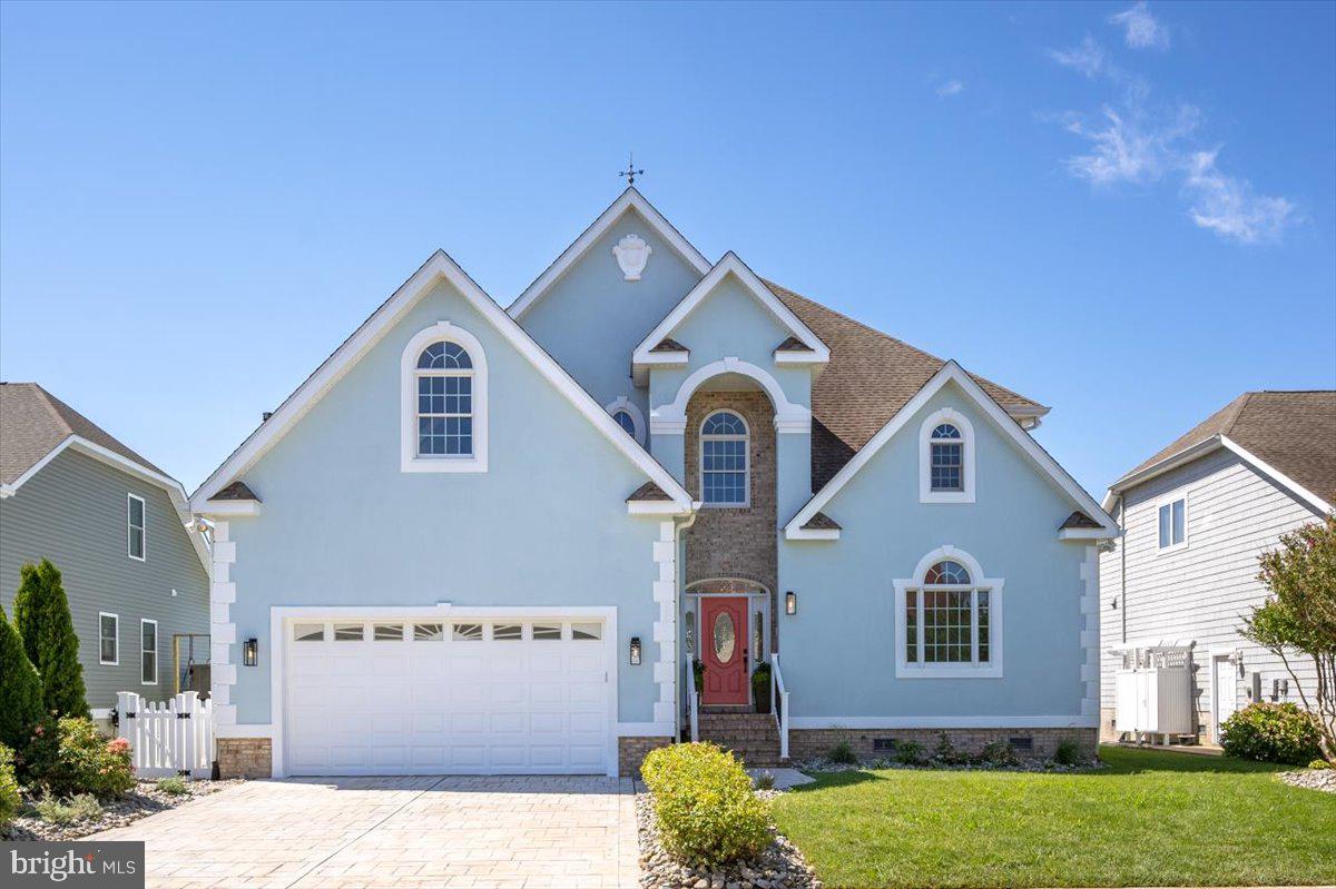 HERON HARBOUR - Residential