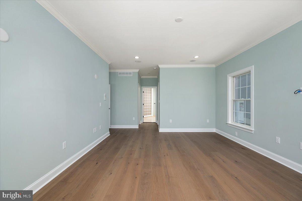 HERON HARBOUR - Residential