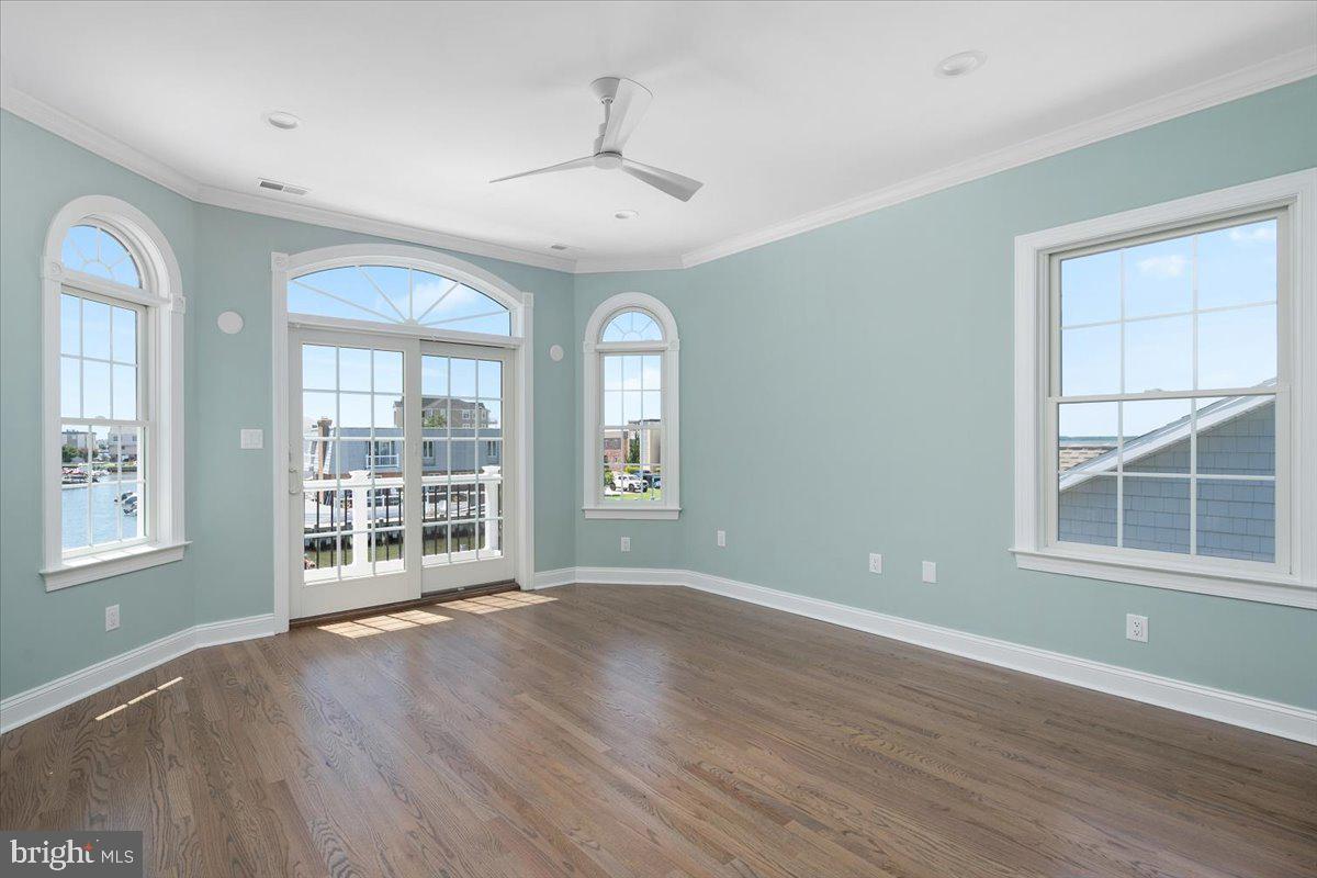 HERON HARBOUR - Residential