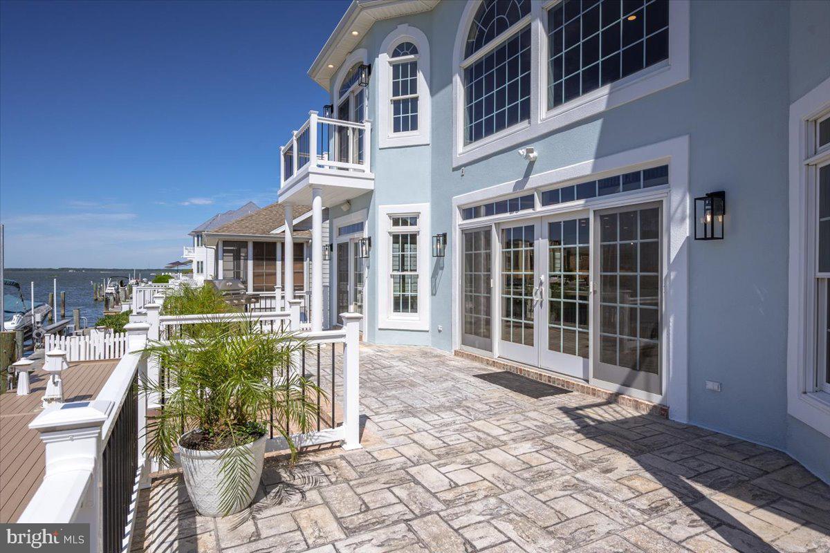 HERON HARBOUR - Residential