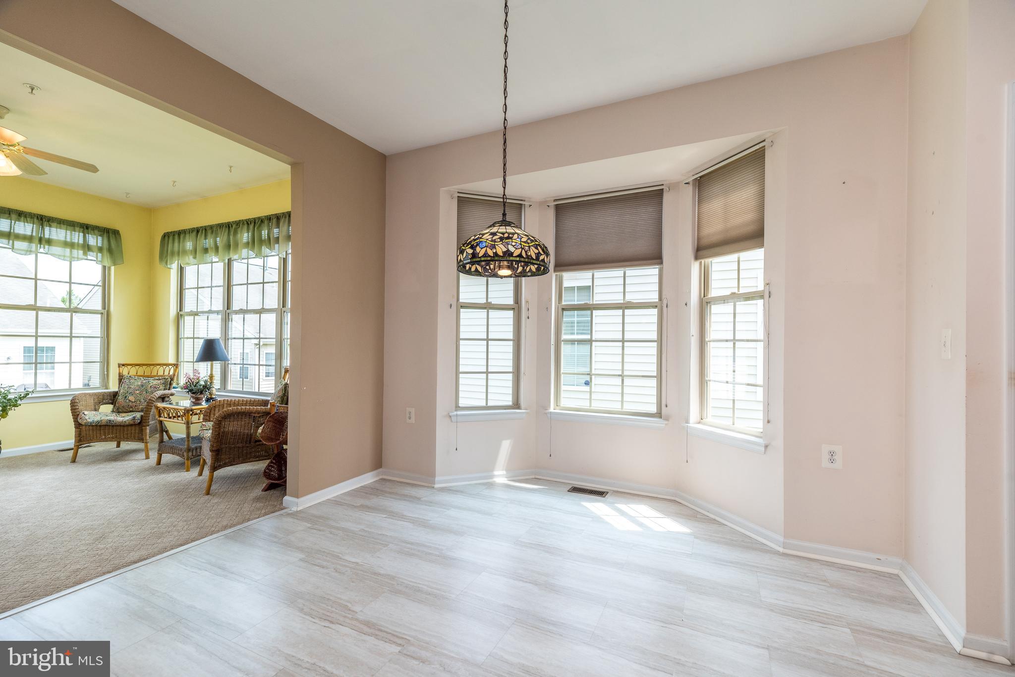 HERITAGE CR ESTS - Residential