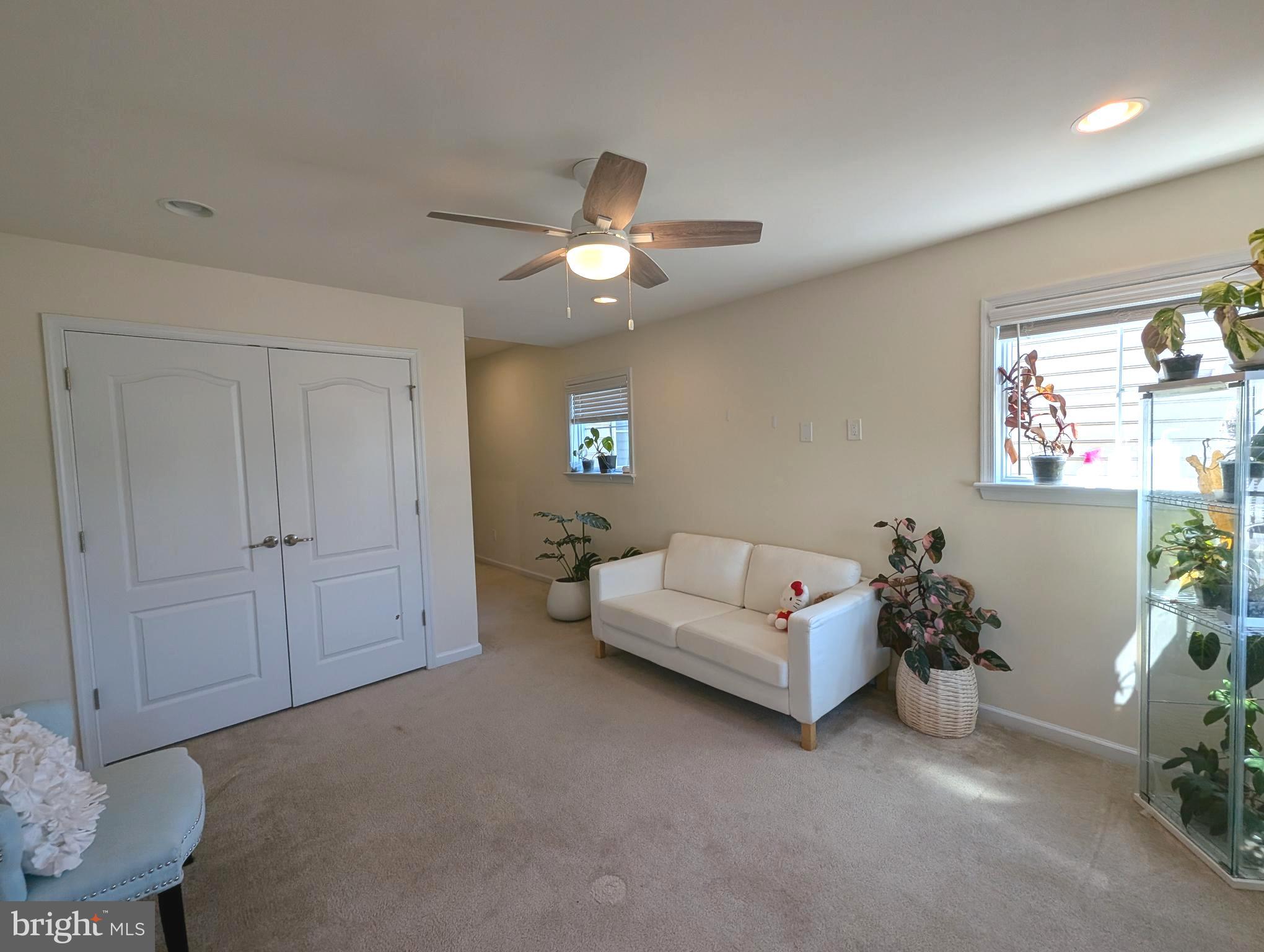 SIENA PLACE - Residential