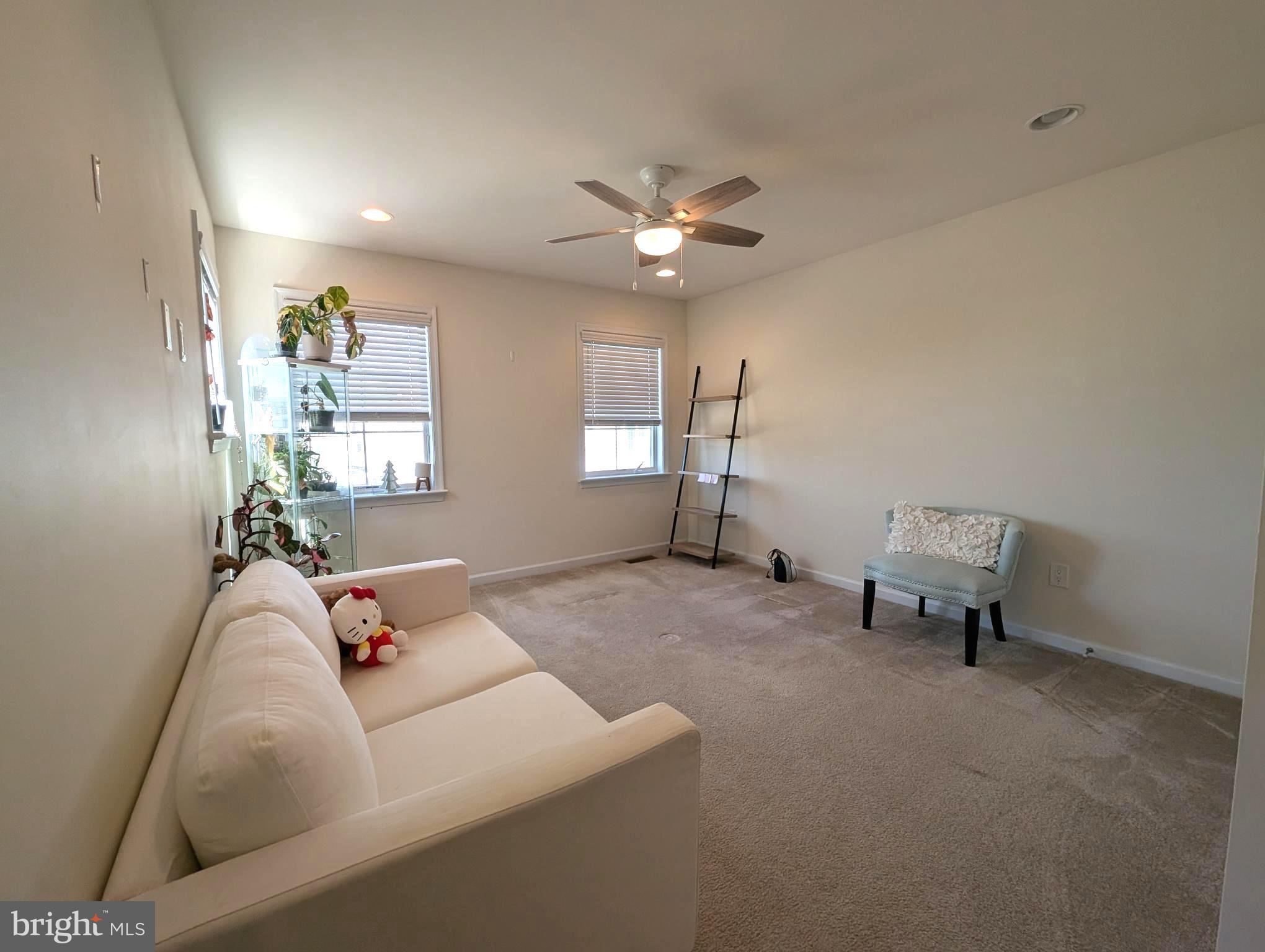 SIENA PLACE - Residential