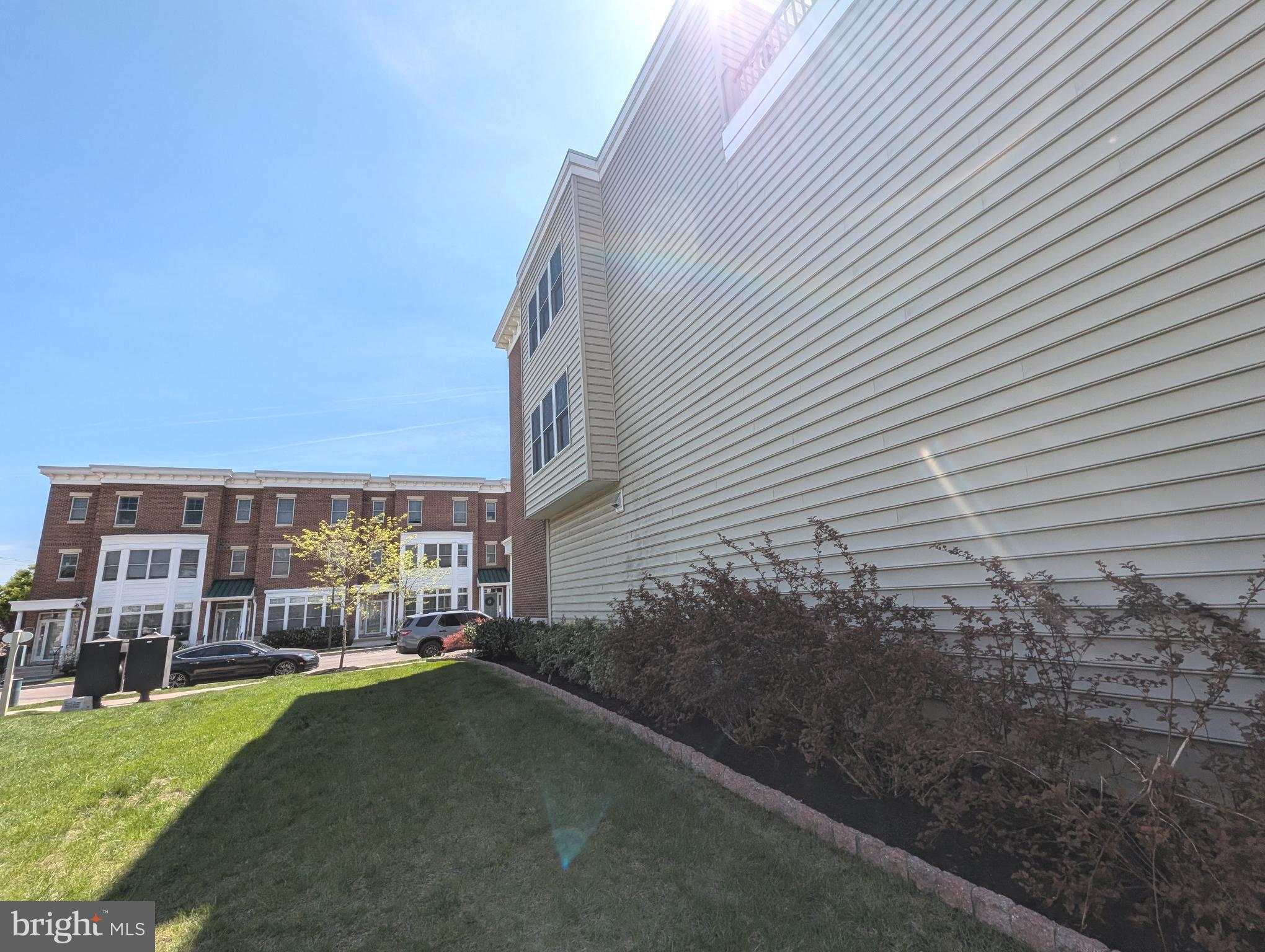 SIENA PLACE - Residential