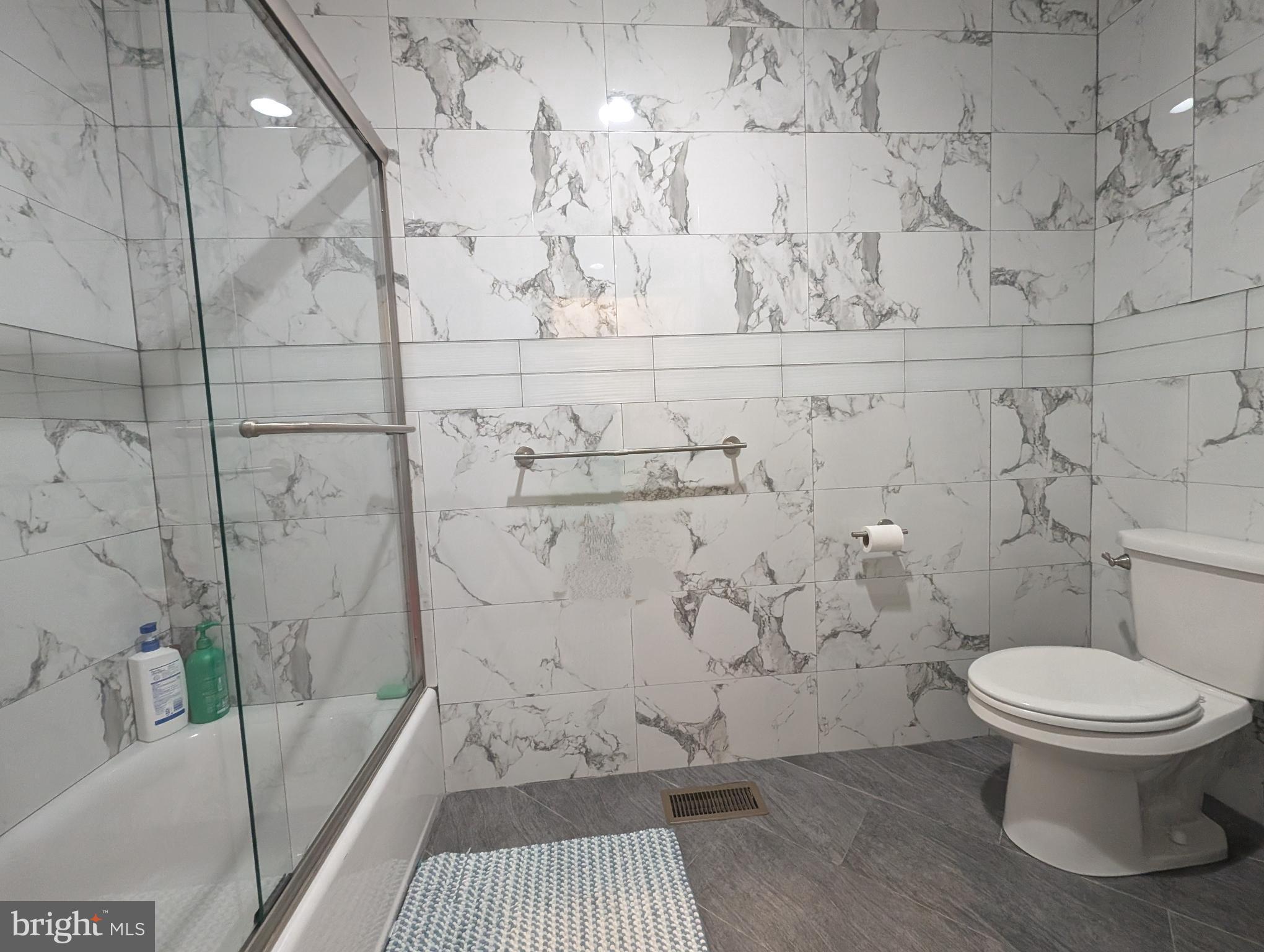 SIENA PLACE - Residential