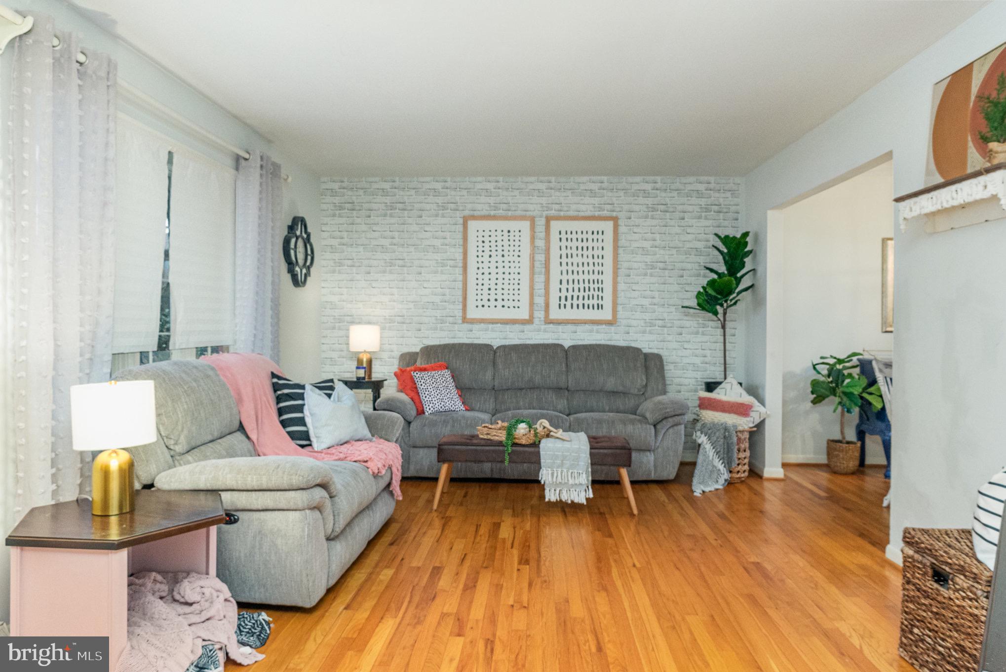 COOL SPRINGS - Residential