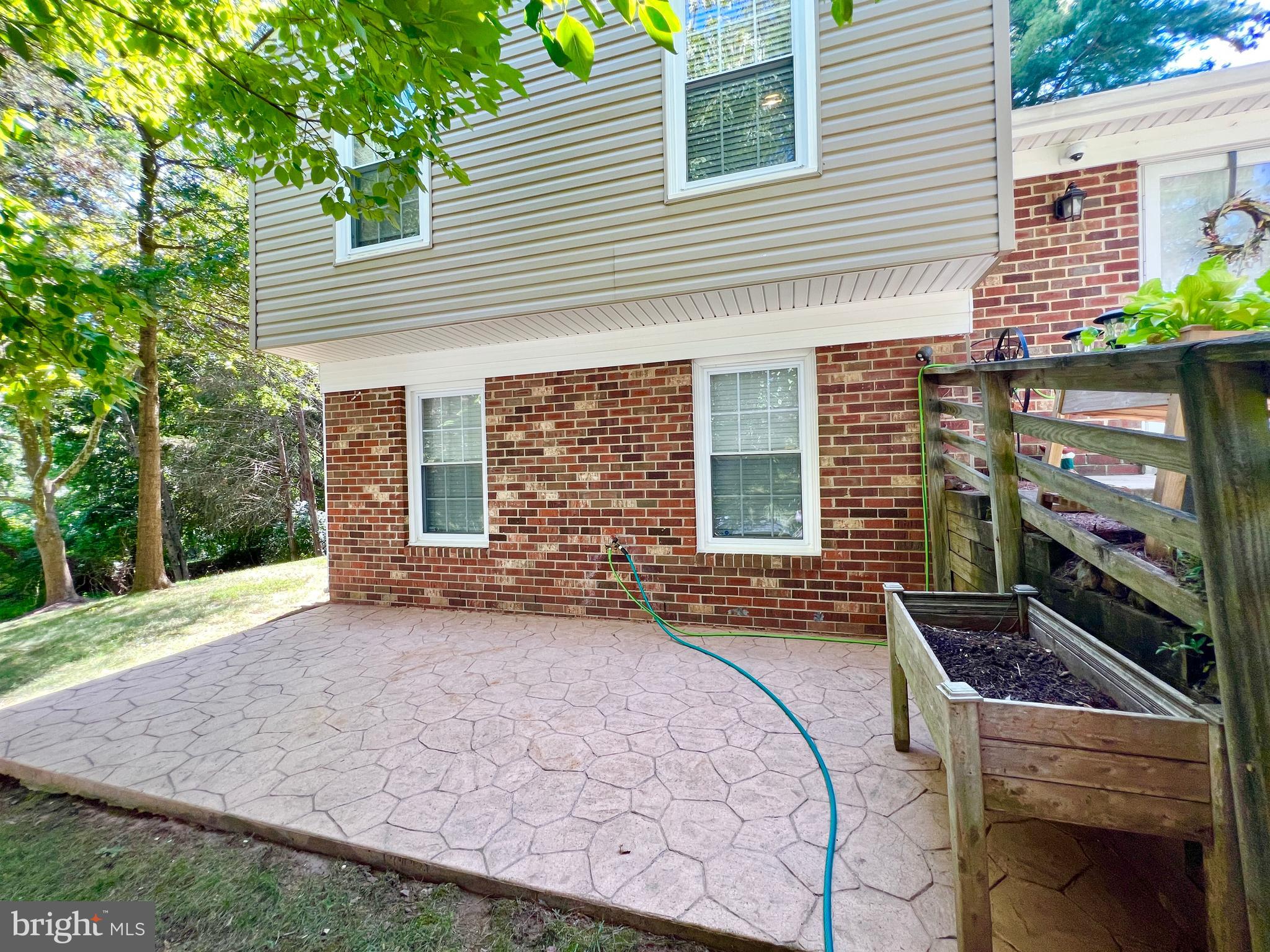 13501 KING CHARLES DRIVE