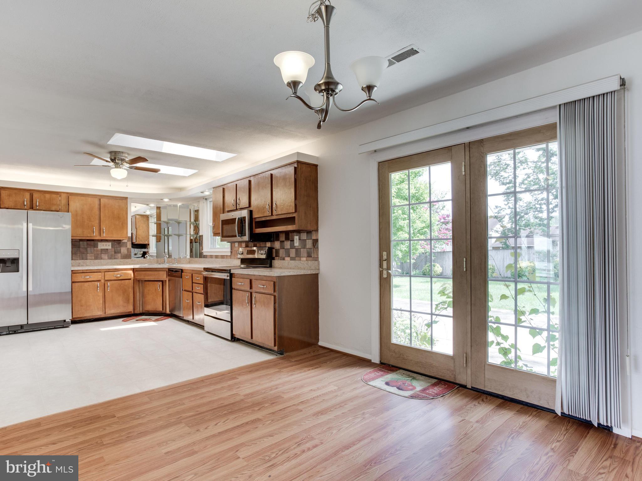 CALVERTON - Residential