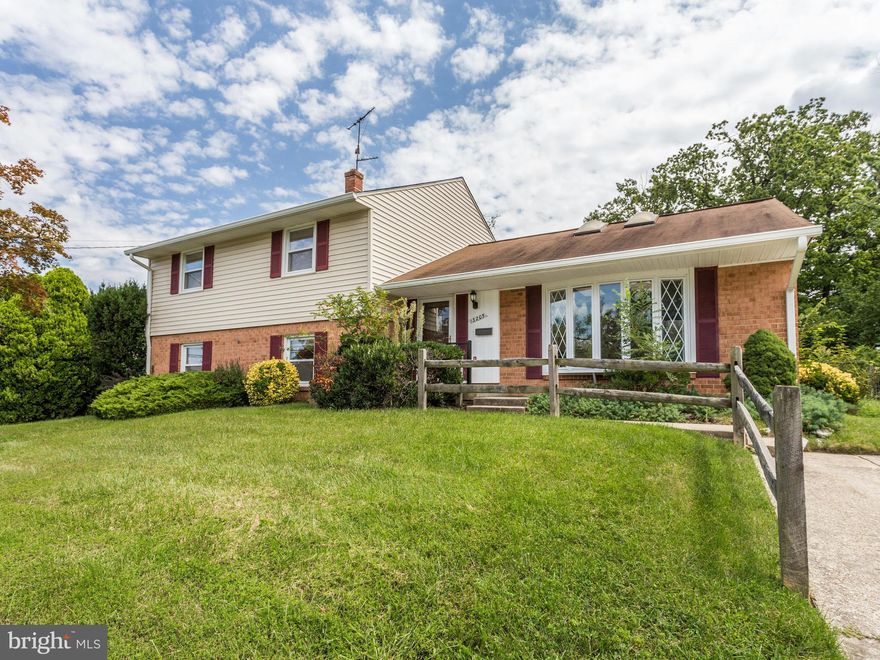 Newly remolded home in popular Calverton neighborhood close to D.C. and Baltimore right off 95. Boasts 5 BR/2.5 BA home with fenced in yard, screened-in porch, and nice curb appeal. New carpet, SS appliances, lights, flooring, windows, paint on walls and exterior shutters, bathrooms, kitchen counters and hardware, front door. Bright house with skylights and lower level walkout with cozy fireplace.