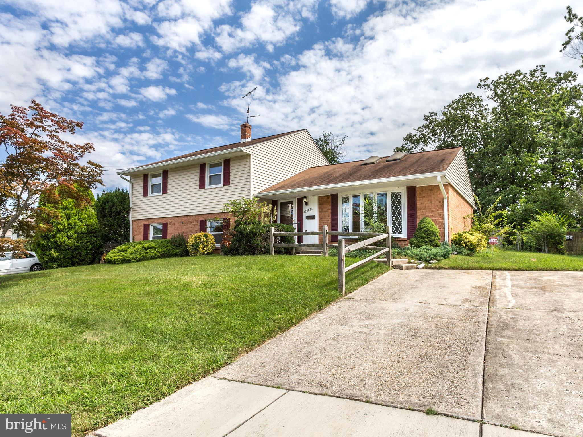 CALVERTON - Residential