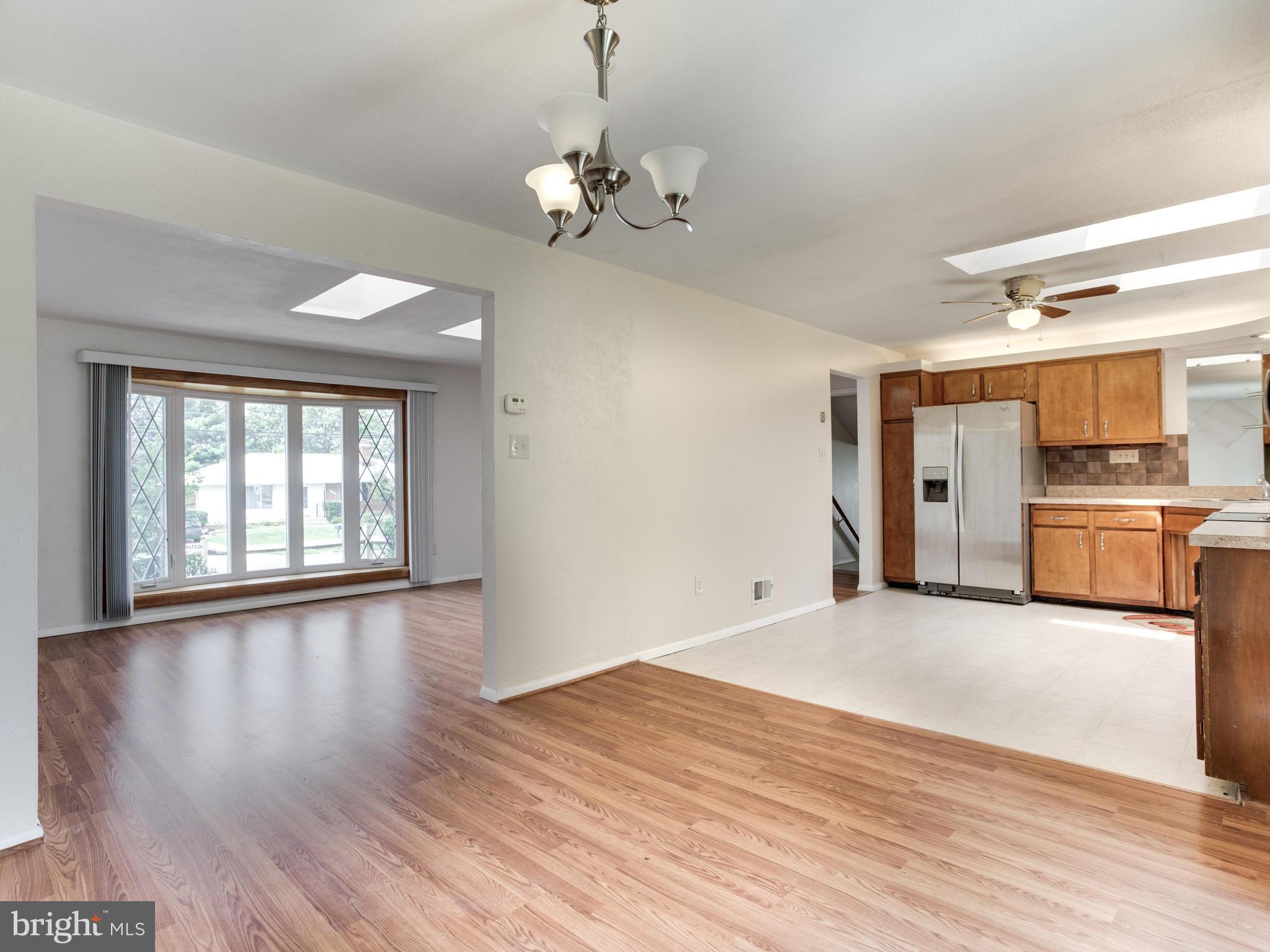 CALVERTON - Residential