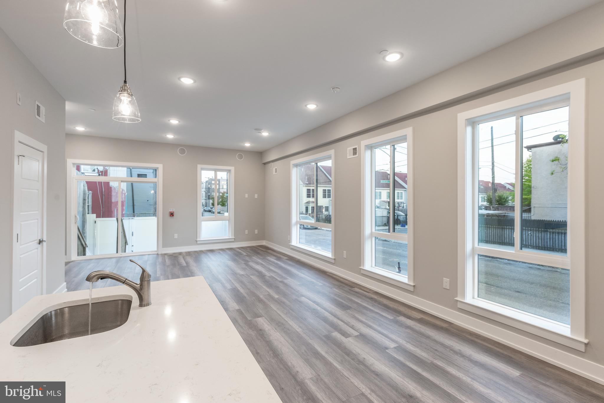 WEST KENSINGTON - Residential Lease