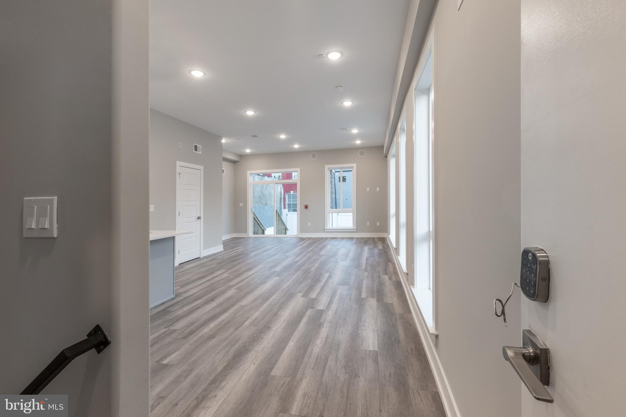 WEST KENSINGTON - Residential Lease