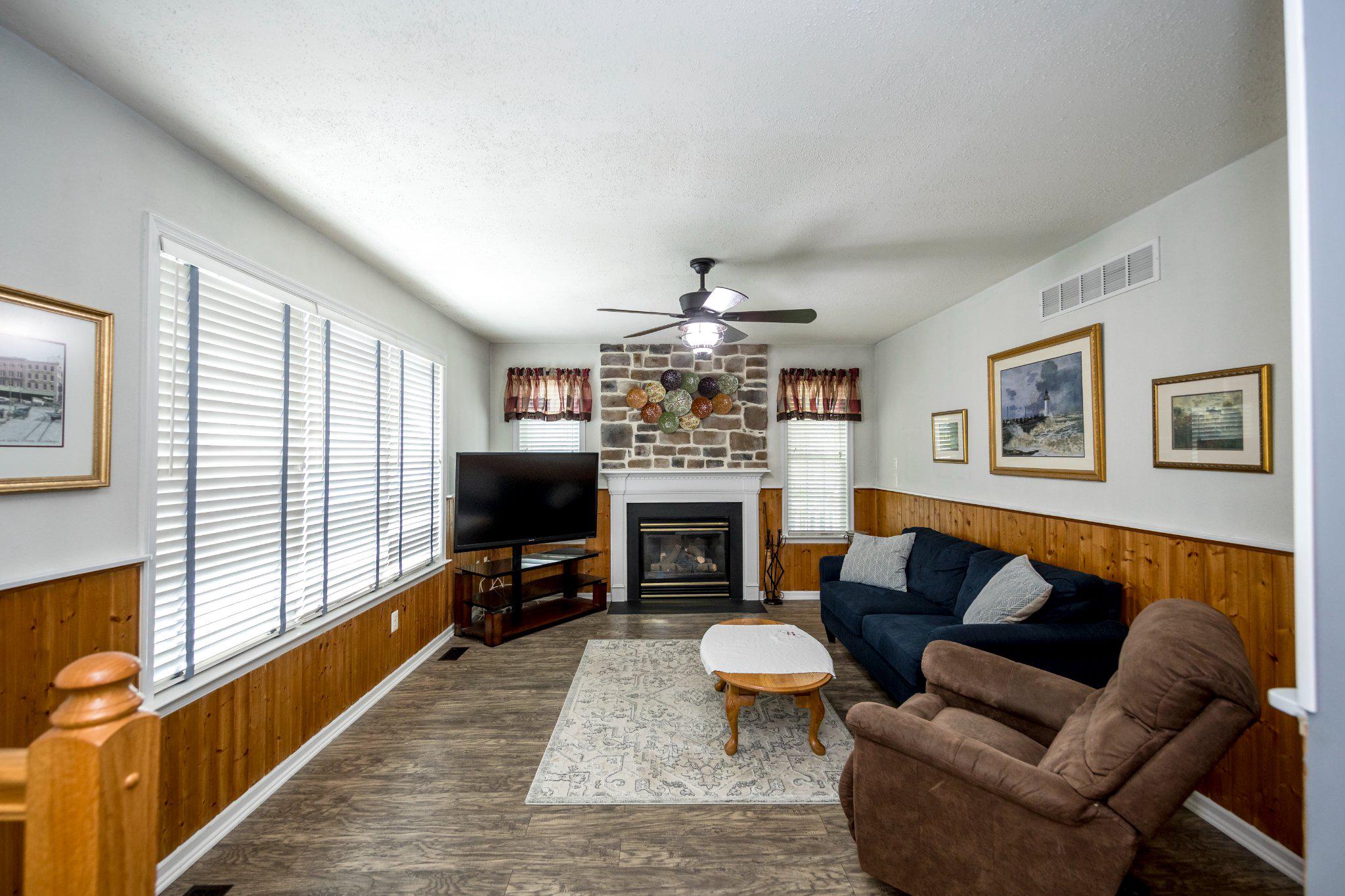 HICKORY OVERLOOK - Residential