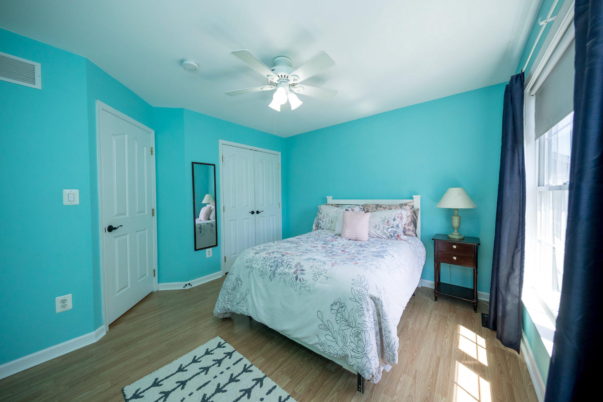 HICKORY OVERLOOK - Residential