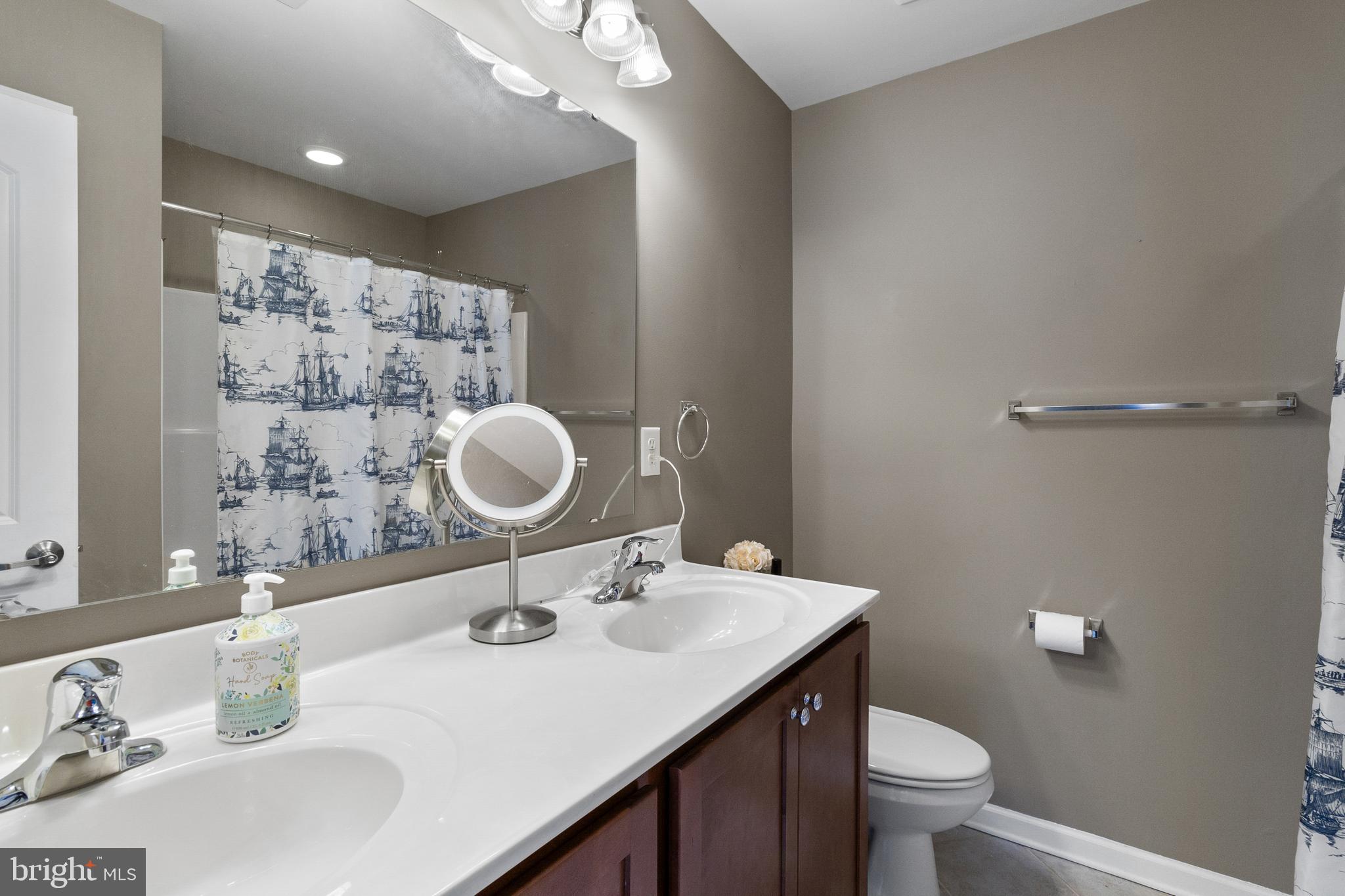 UPLANDS - Residential