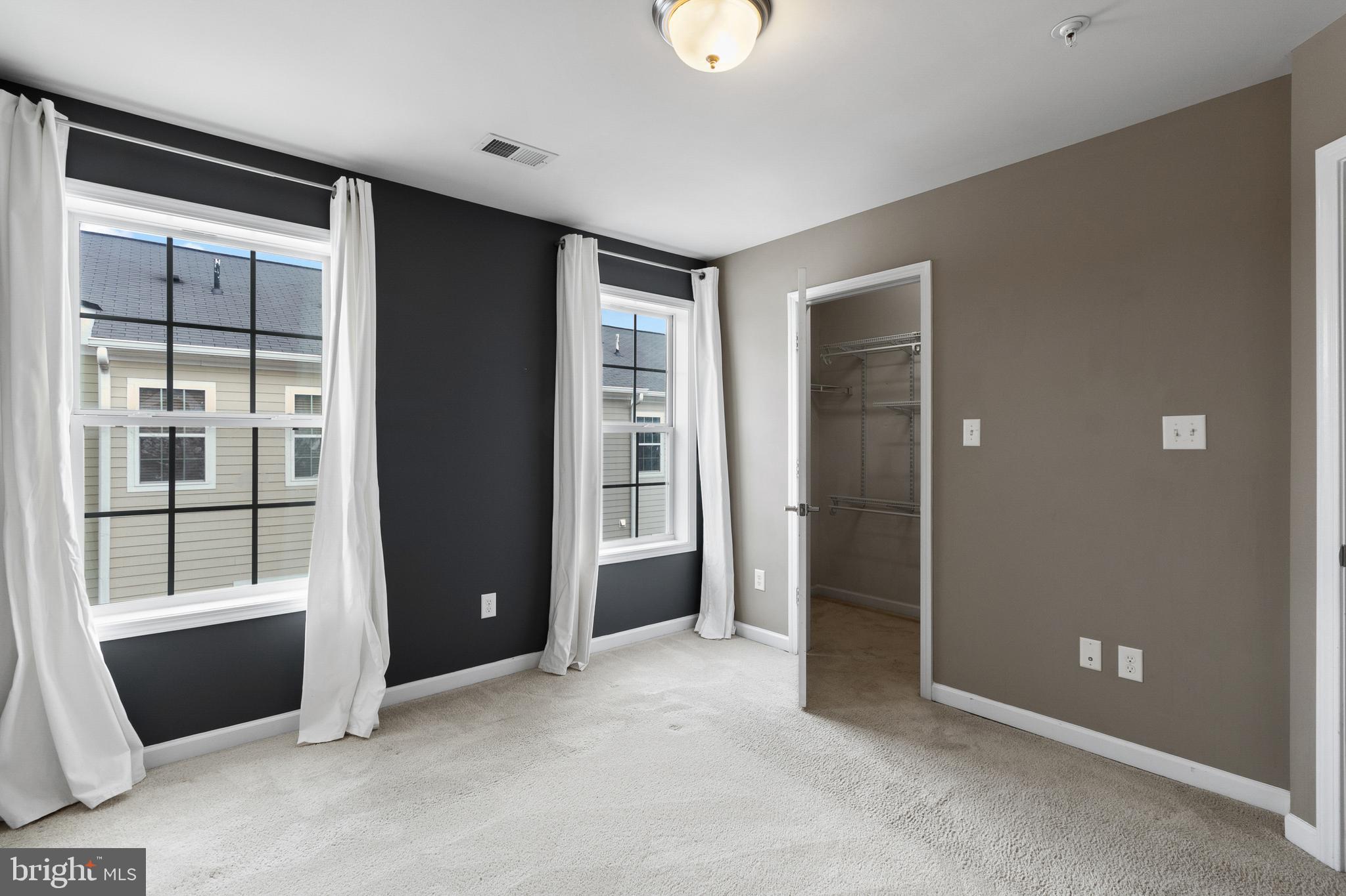 UPLANDS - Residential