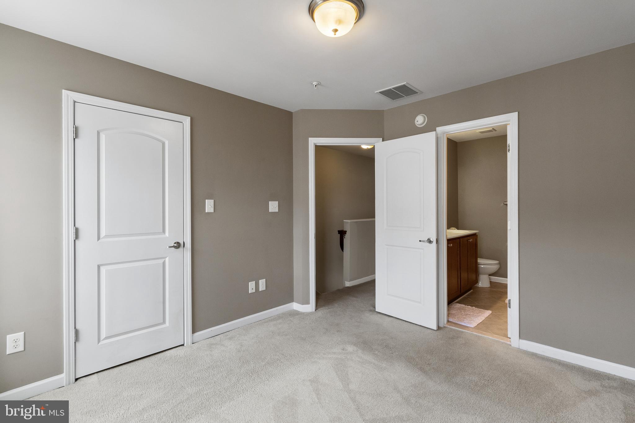 UPLANDS - Residential