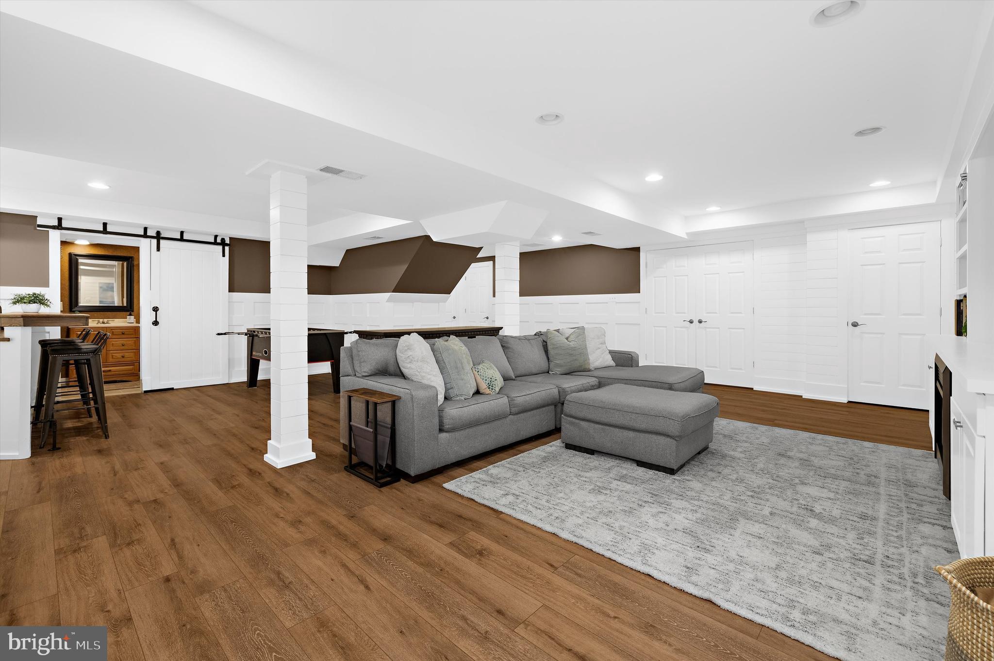 HARBOR HILLS - Residential