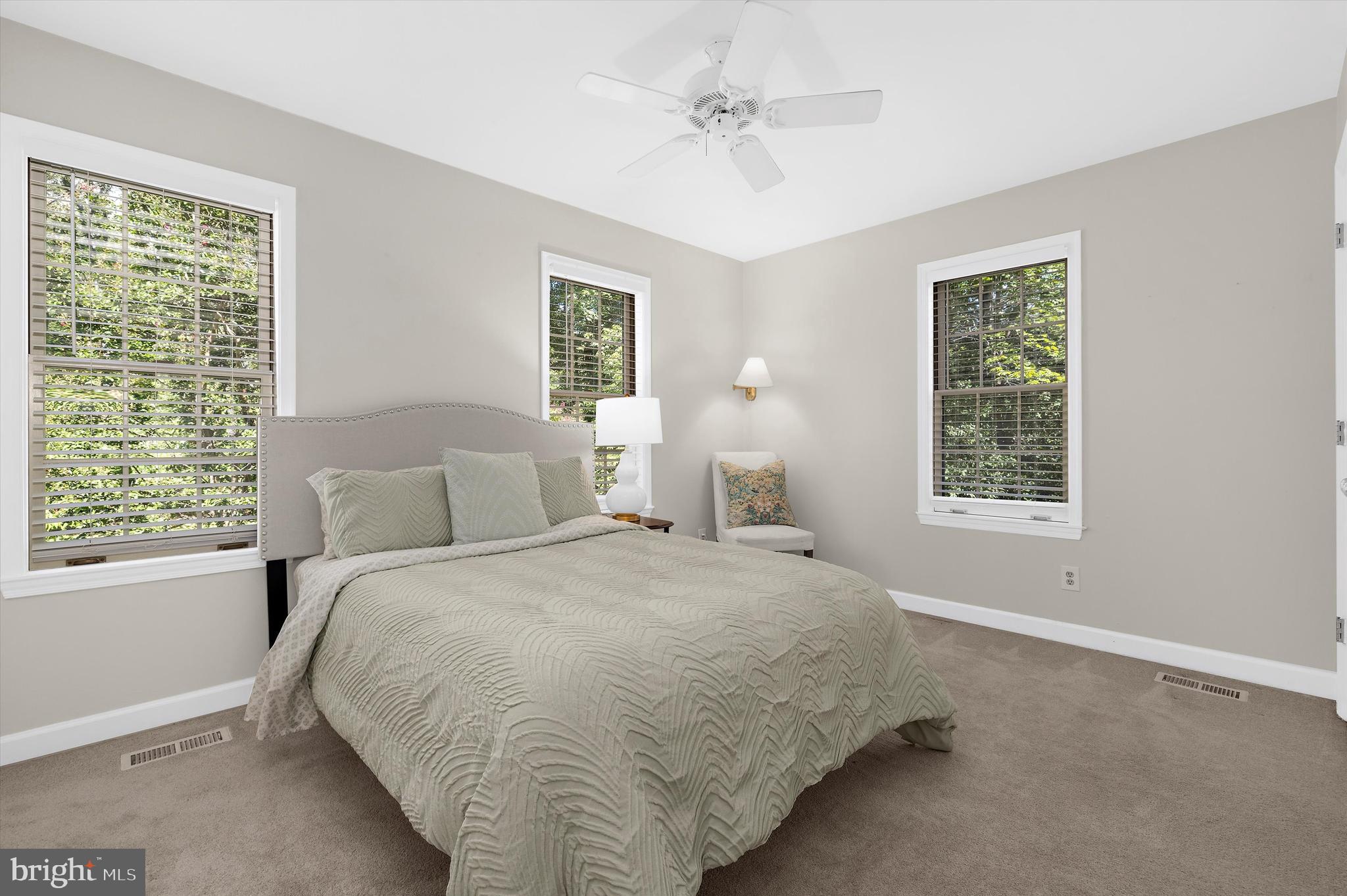 HARBOR HILLS - Residential