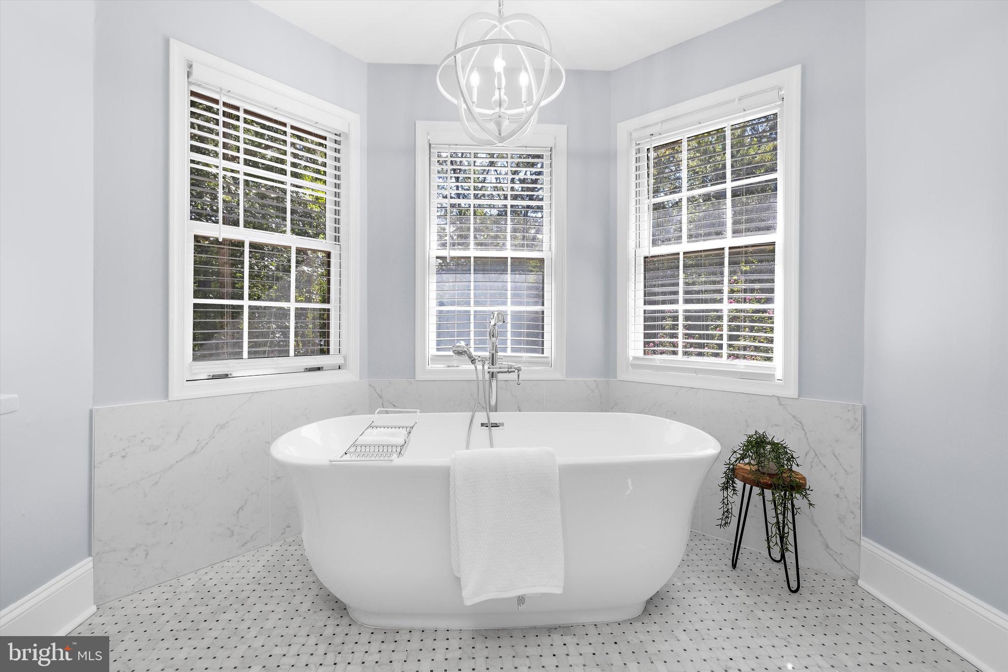 HARBOR HILLS - Residential