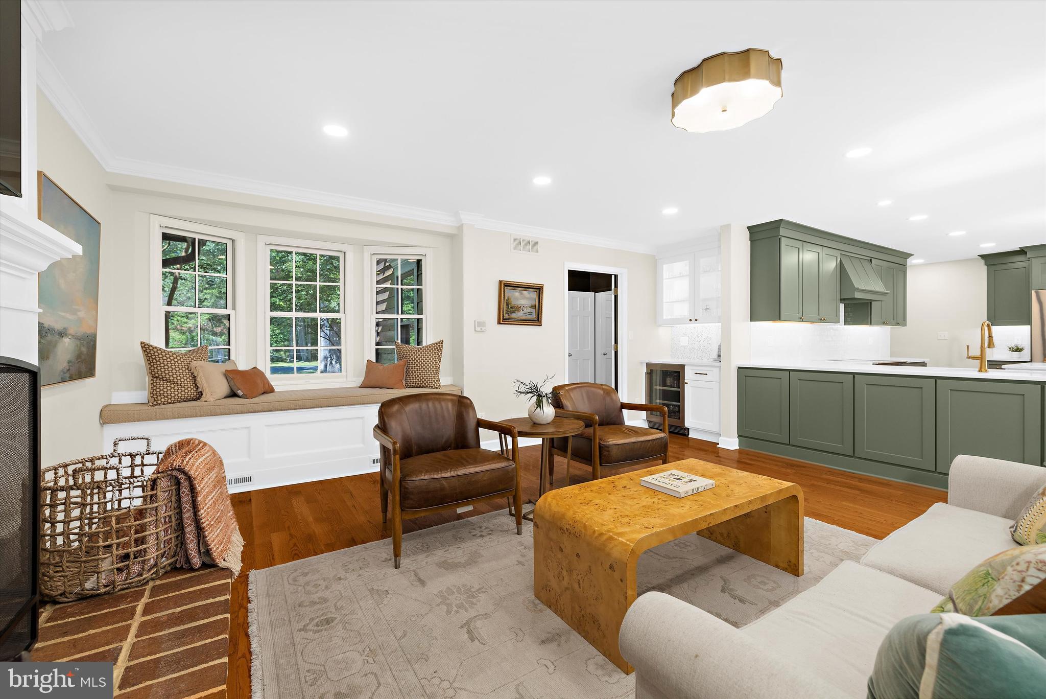 HARBOR HILLS - Residential