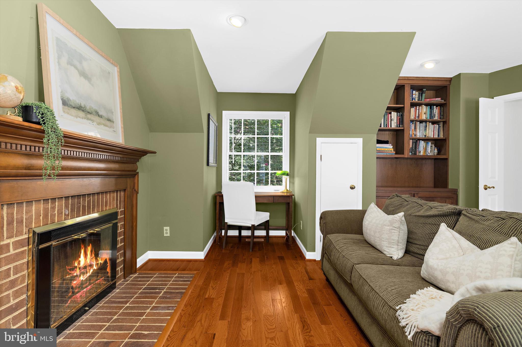 HARBOR HILLS - Residential