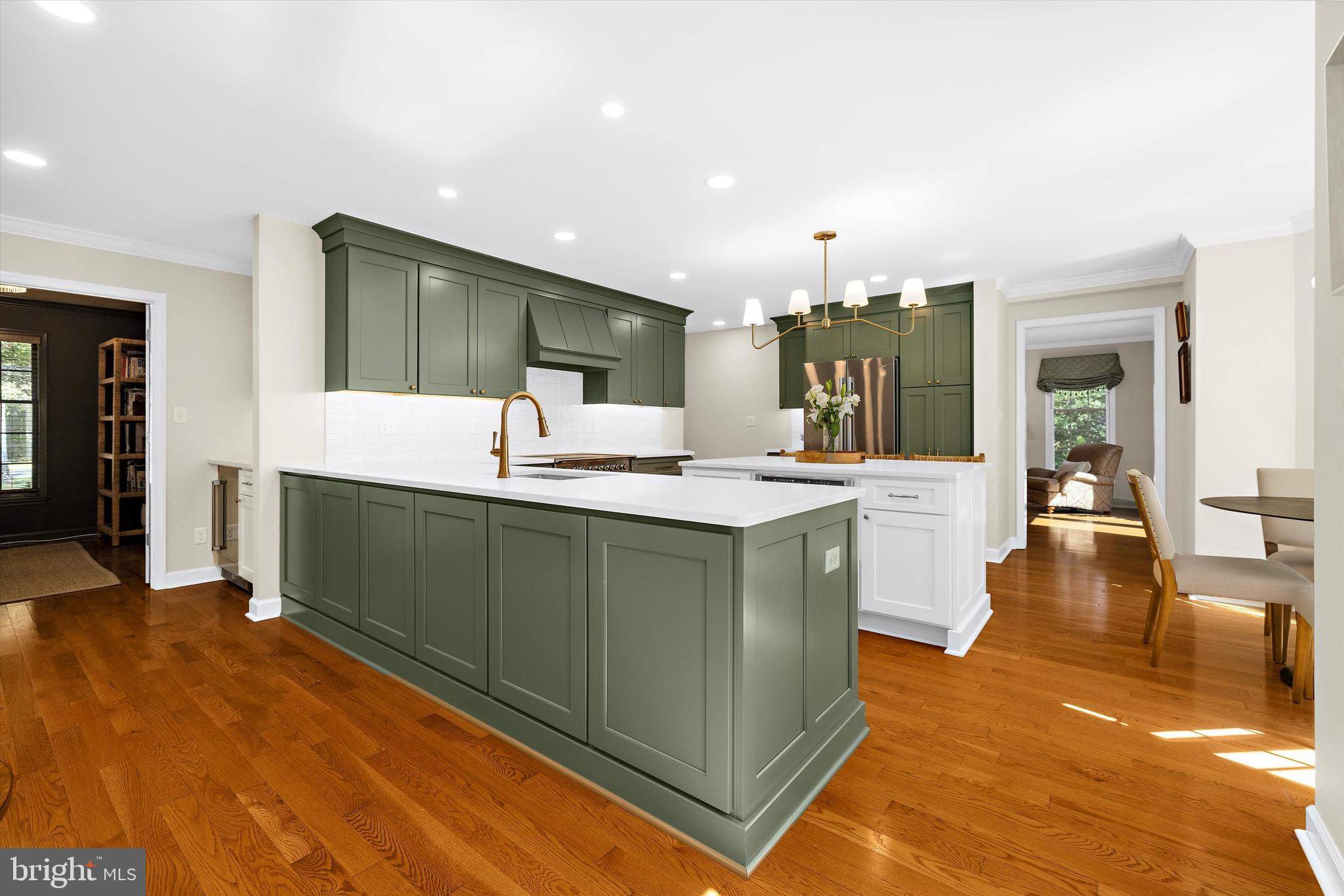 HARBOR HILLS - Residential