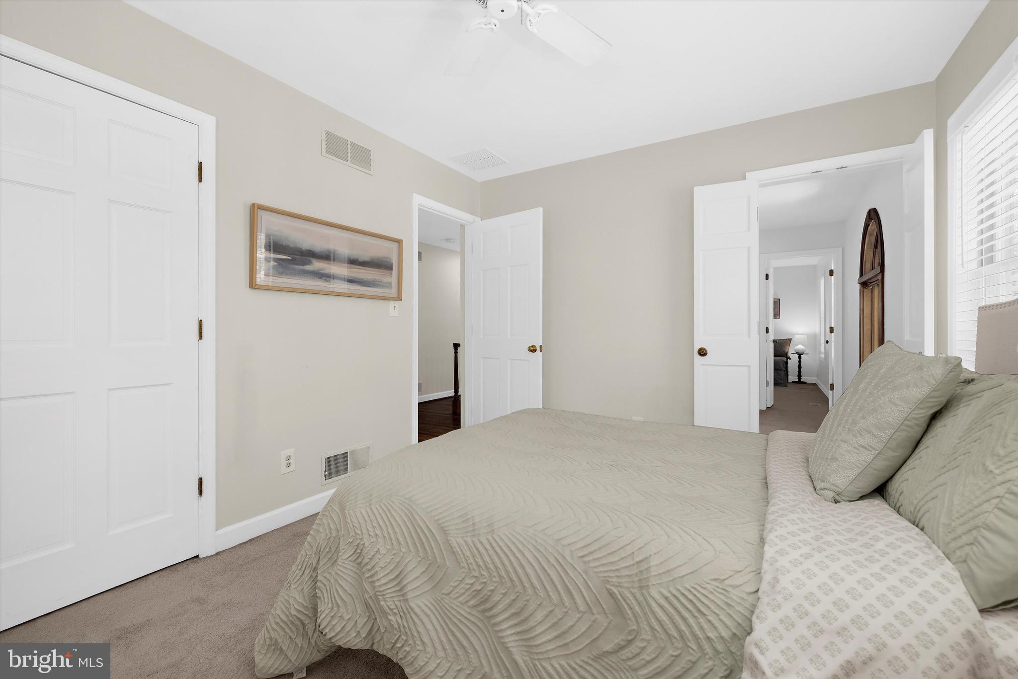 HARBOR HILLS - Residential