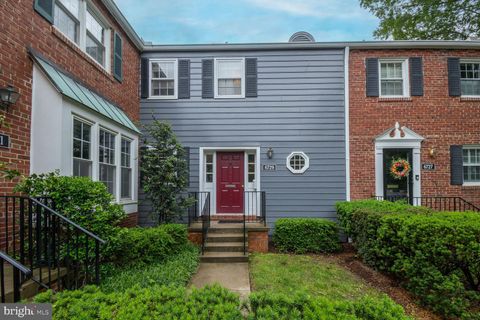 6729 FAIRFAX ROAD 12A & 12B CHEVY CHASE MD 20815