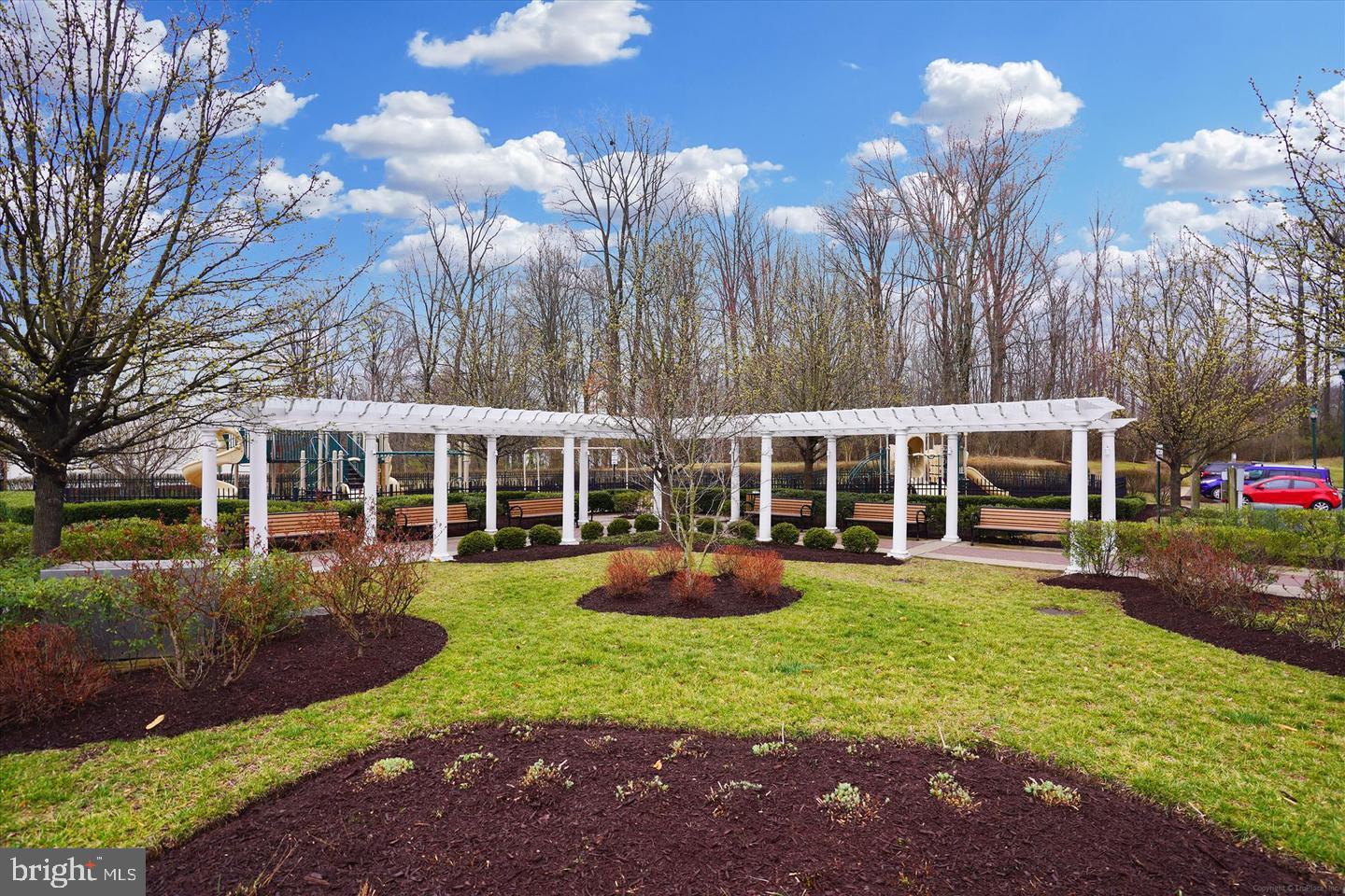 GATEWAY COMMONS - Residential