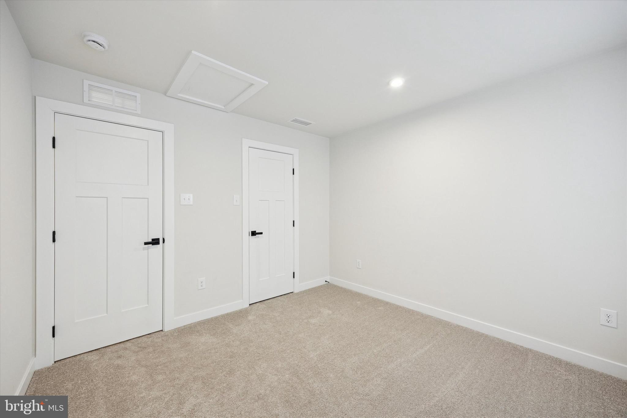 CHESTNUT RIDGE - Residential