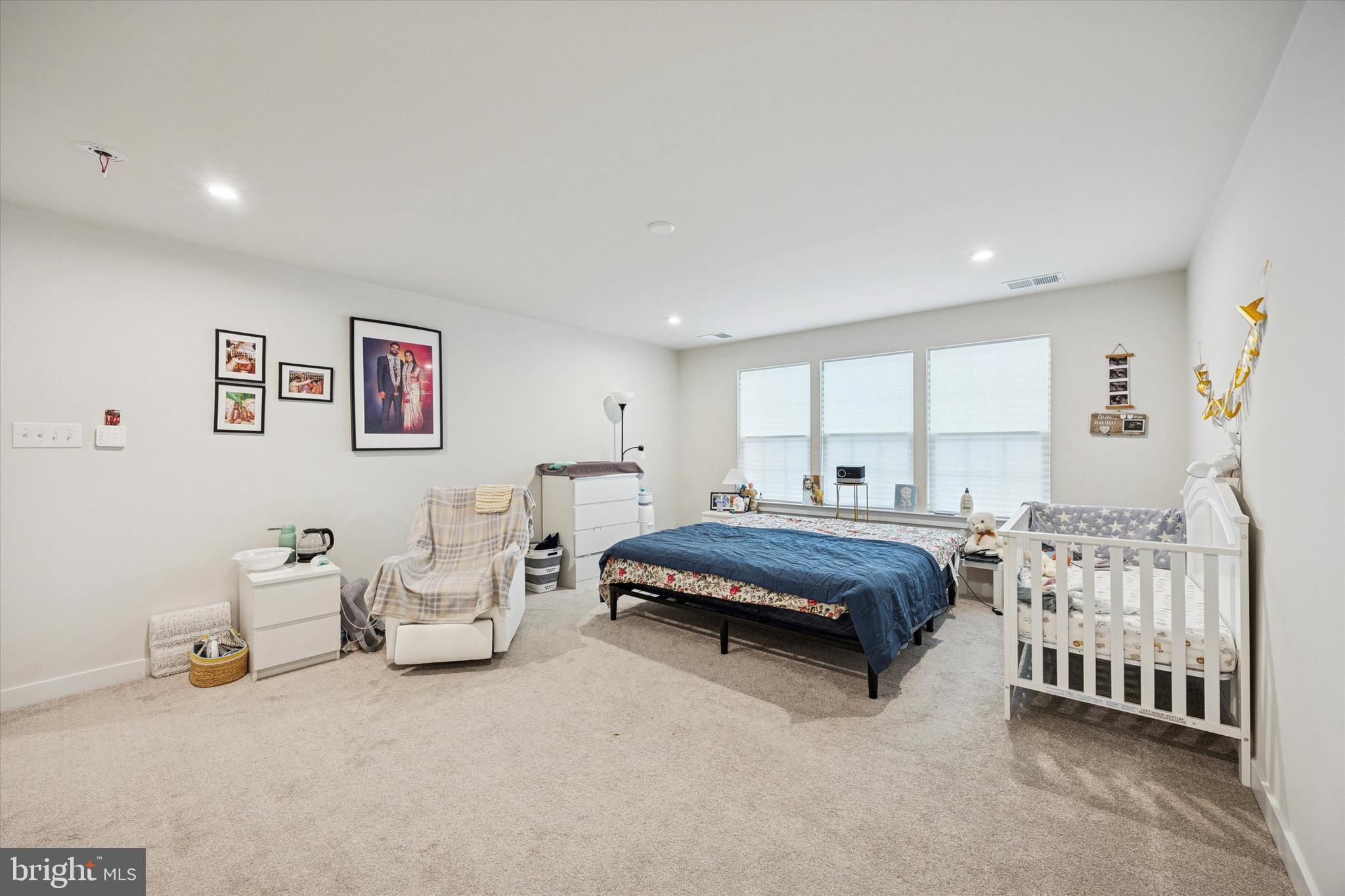 CHESTNUT RIDGE - Residential