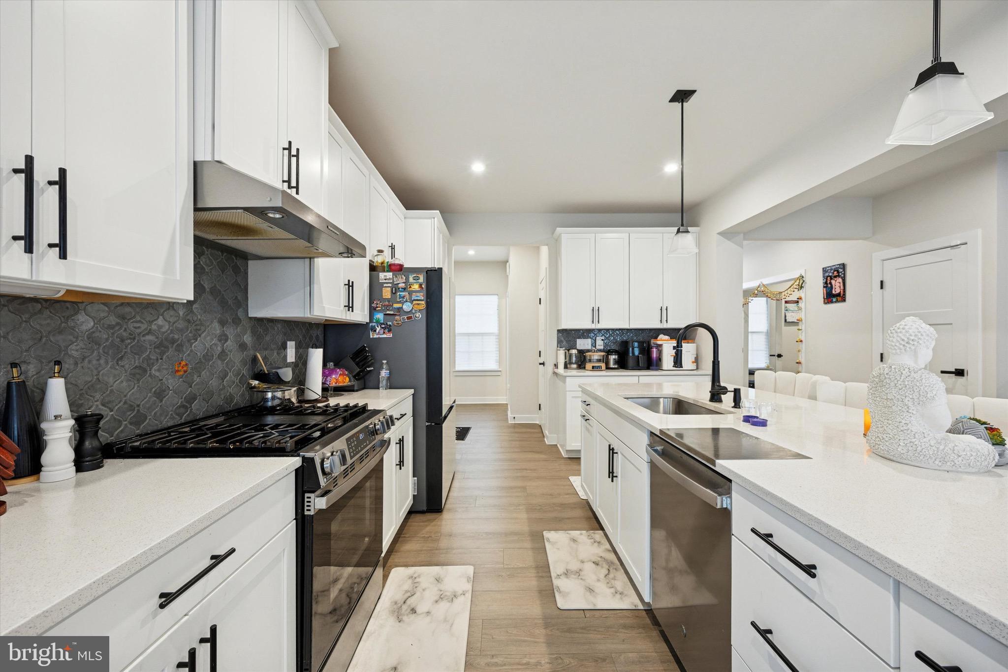 CHESTNUT RIDGE - Residential