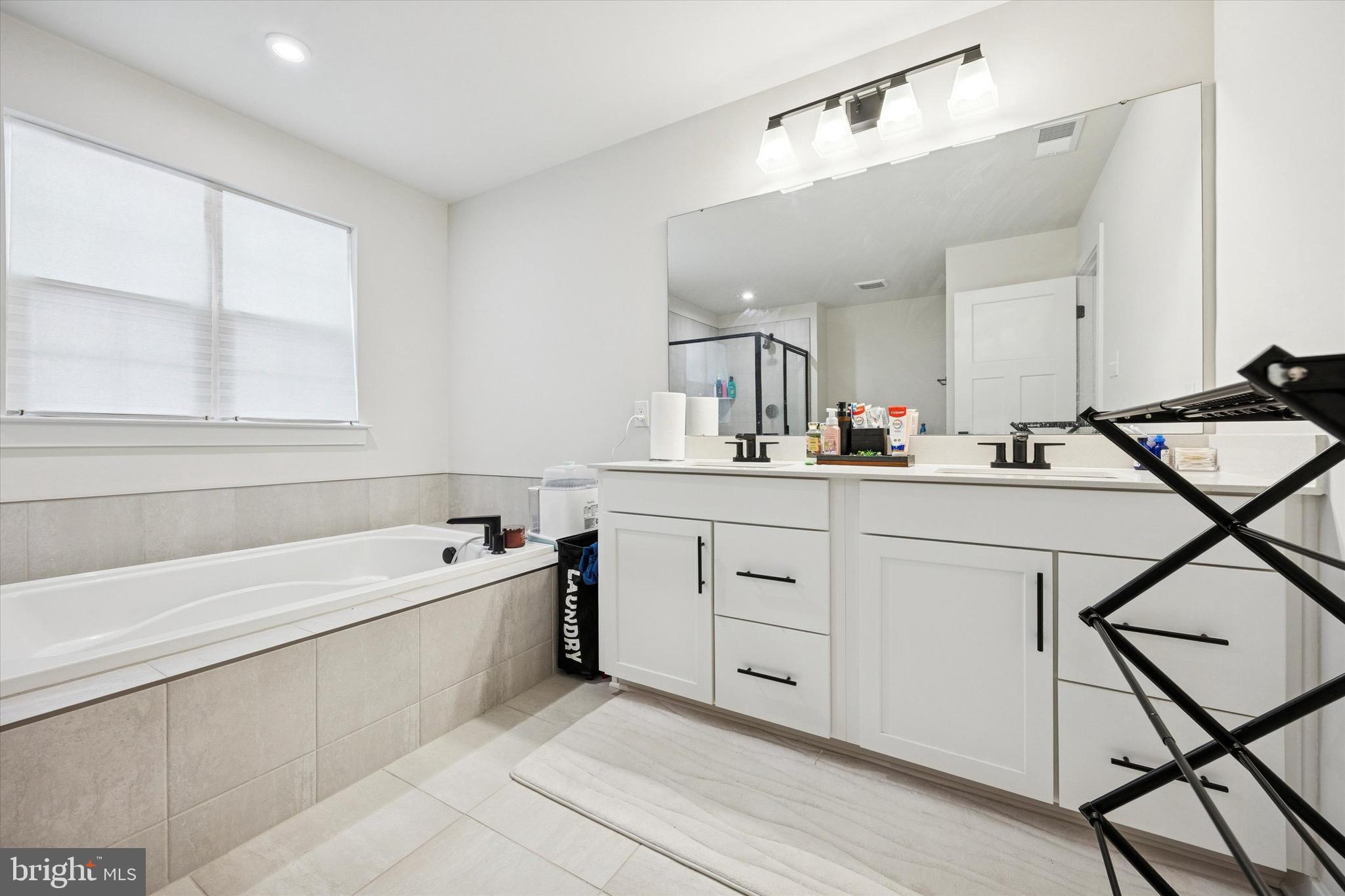 CHESTNUT RIDGE - Residential