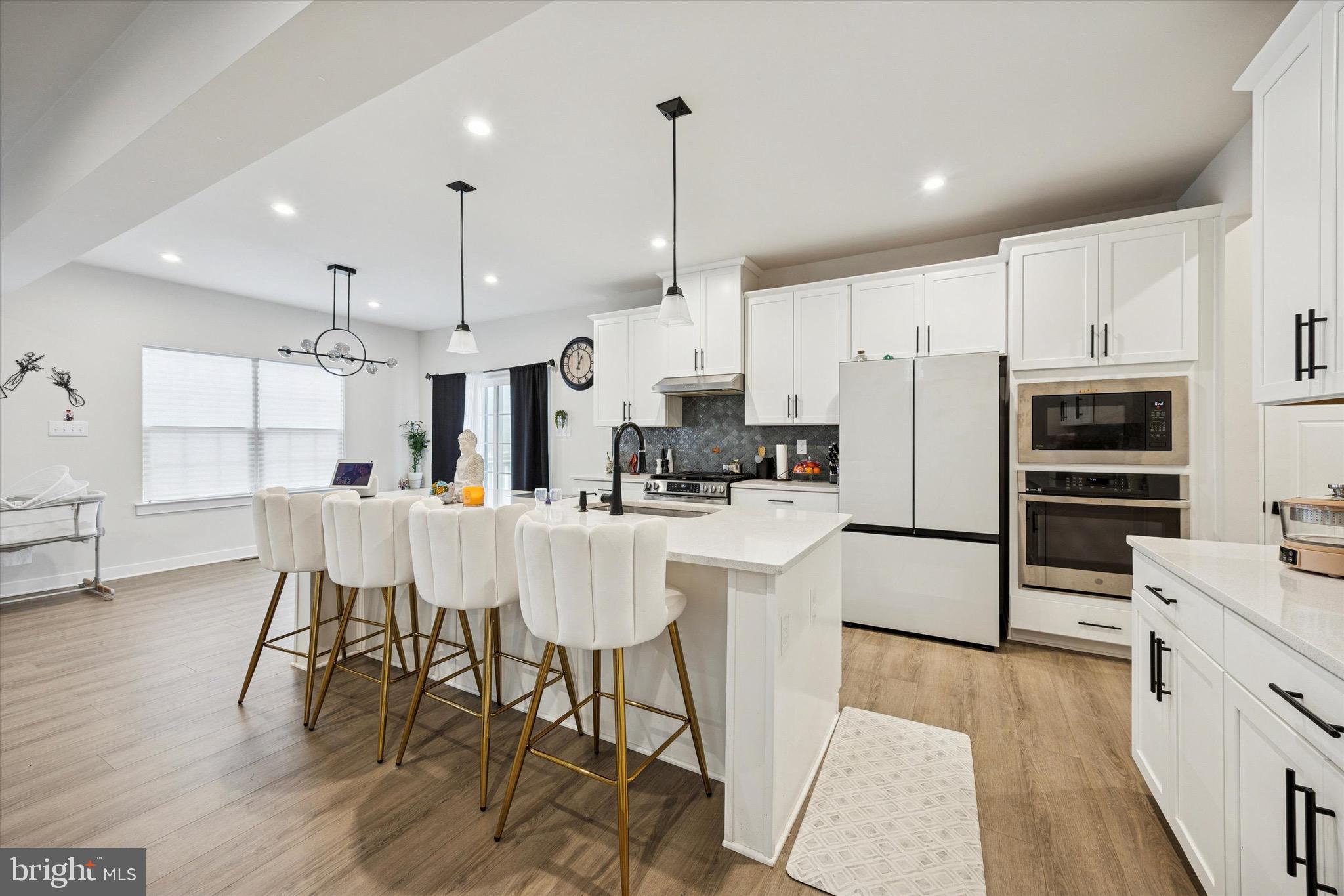 CHESTNUT RIDGE - Residential