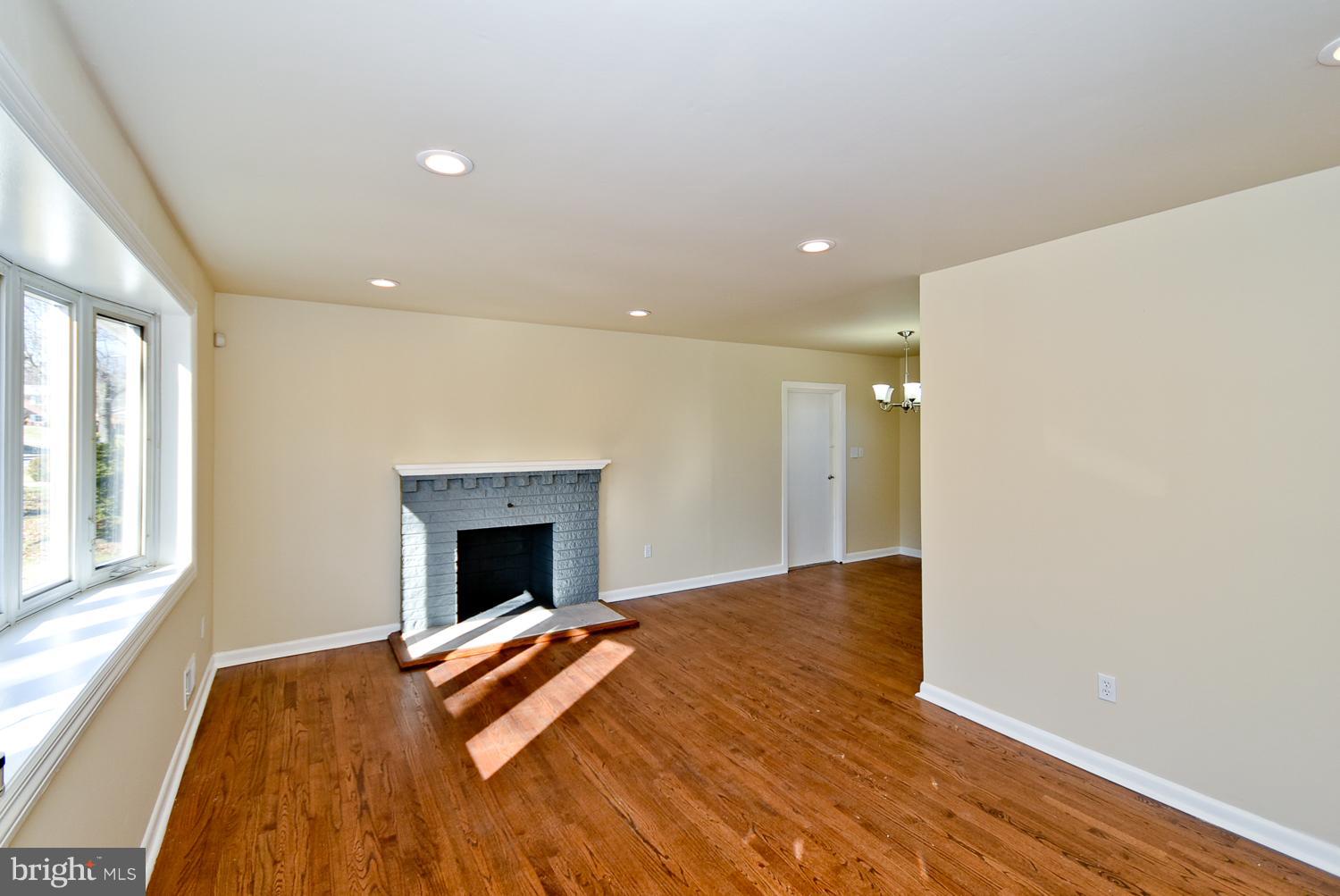 WOODBERRY FOREST - Residential