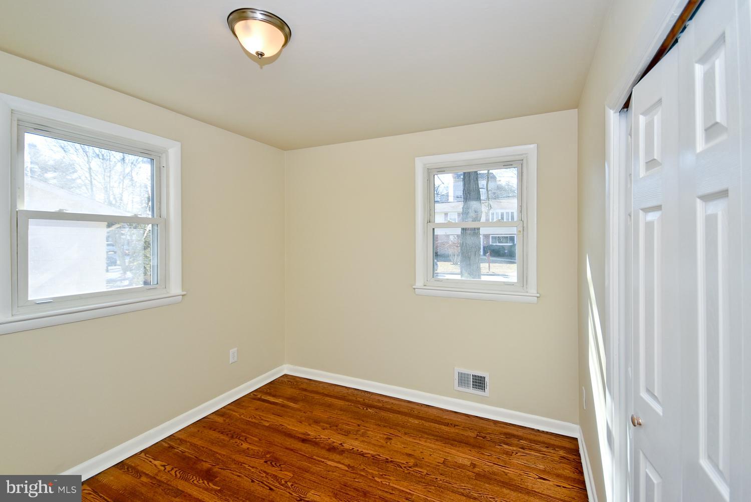 WOODBERRY FOREST - Residential