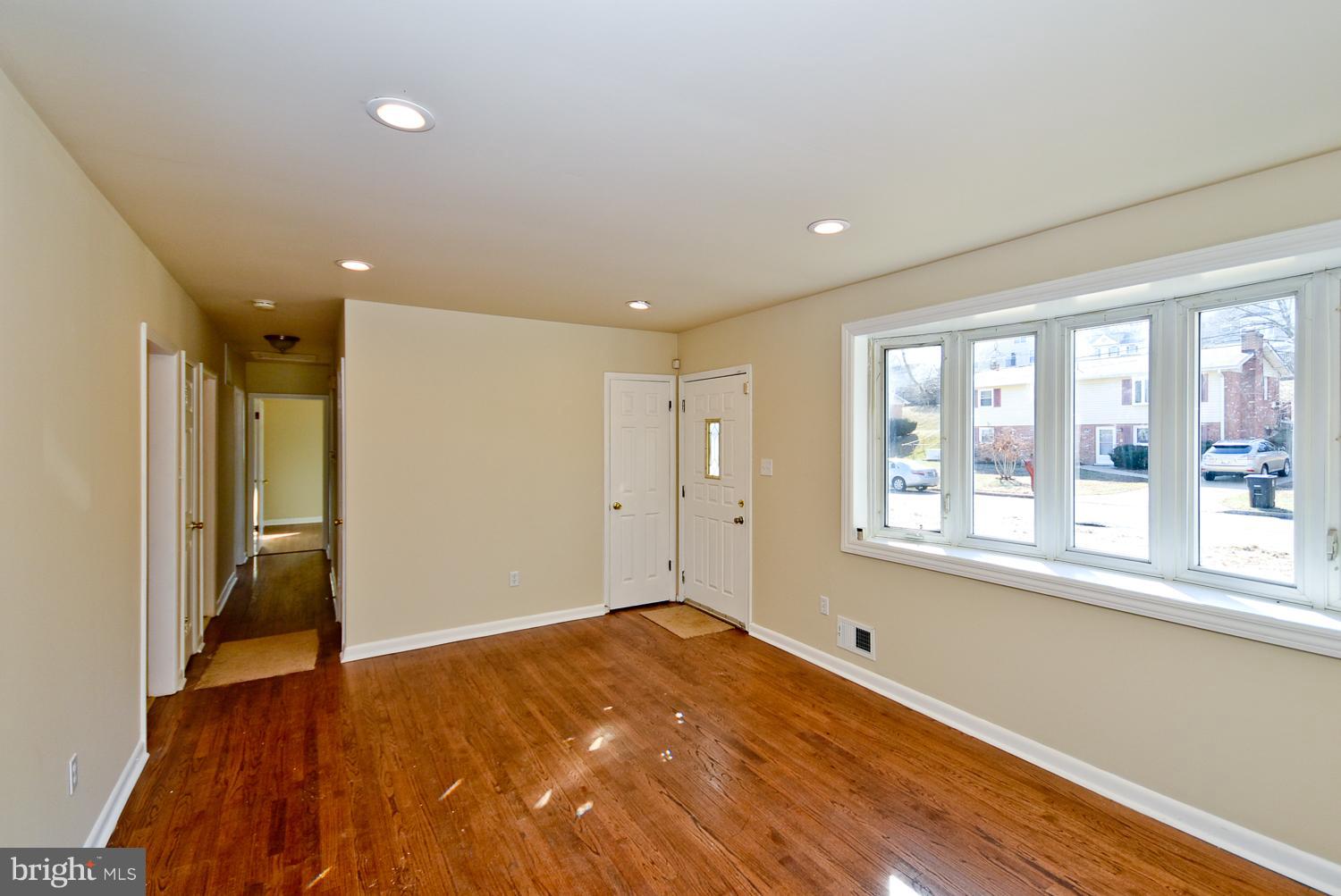 WOODBERRY FOREST - Residential