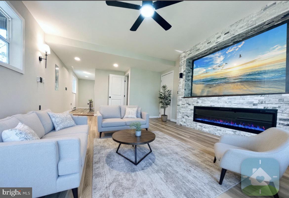 POCONO COUNTRY PLACE - Residential